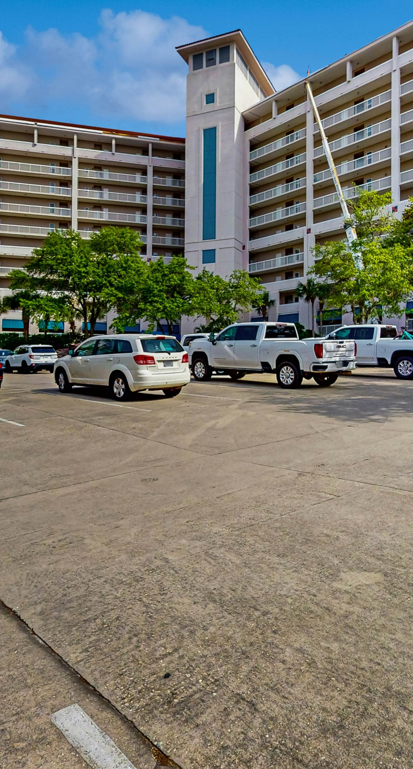 Resort Condo with Gulf Views Pools and Tennis