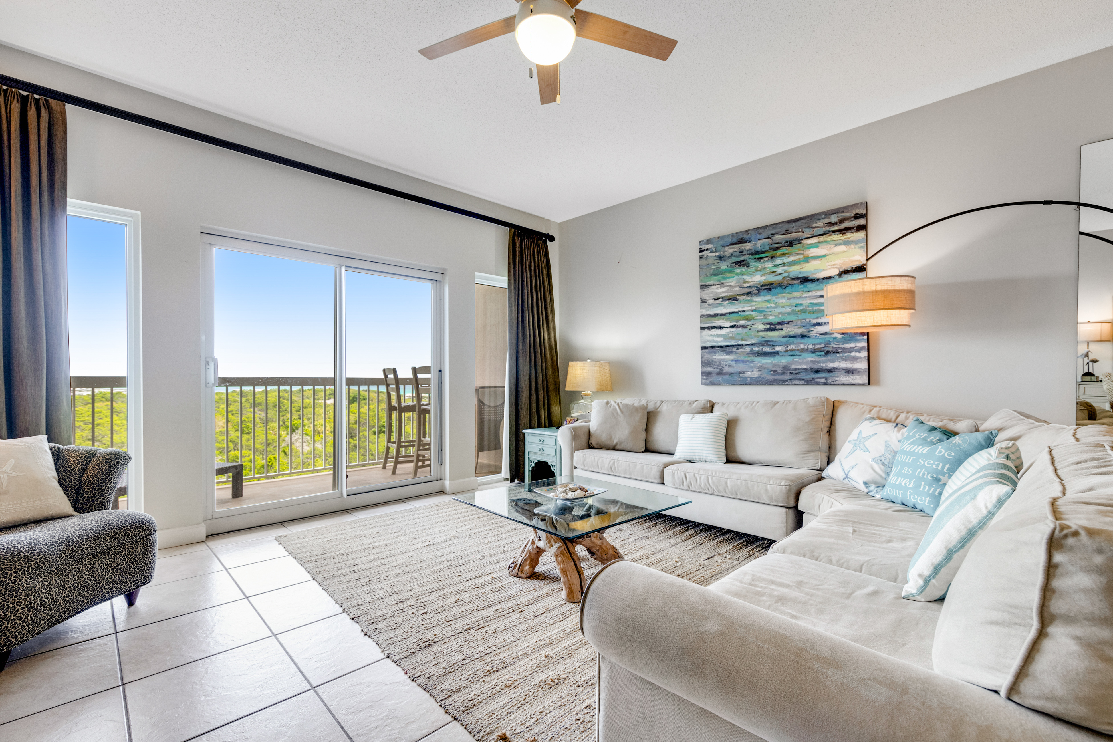 2BR Gulf View Condo with Pools and Beach Tram