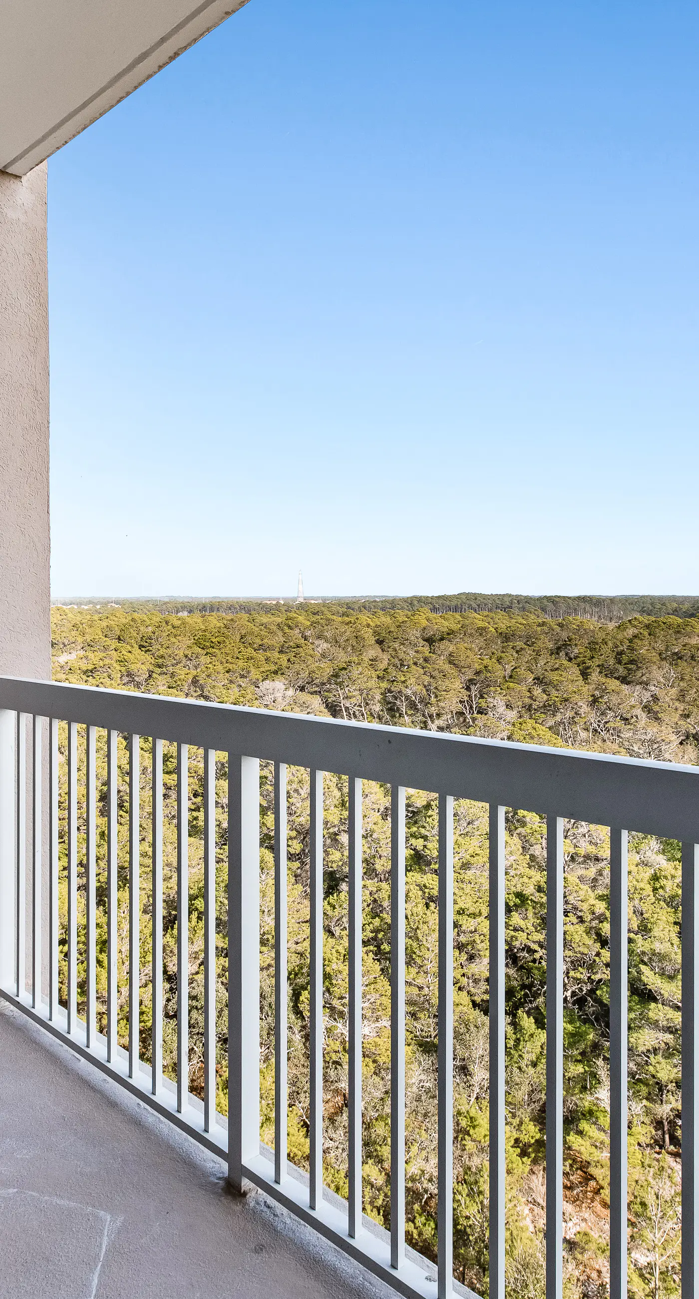 Ocean View Studio with Pool and Hot Tub