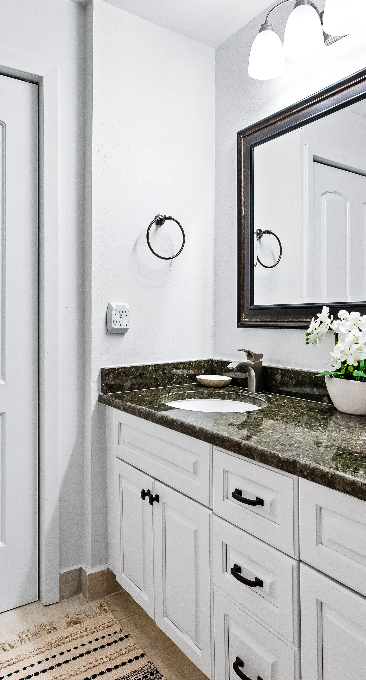 Ocean View Studio with Pool and Hot Tub