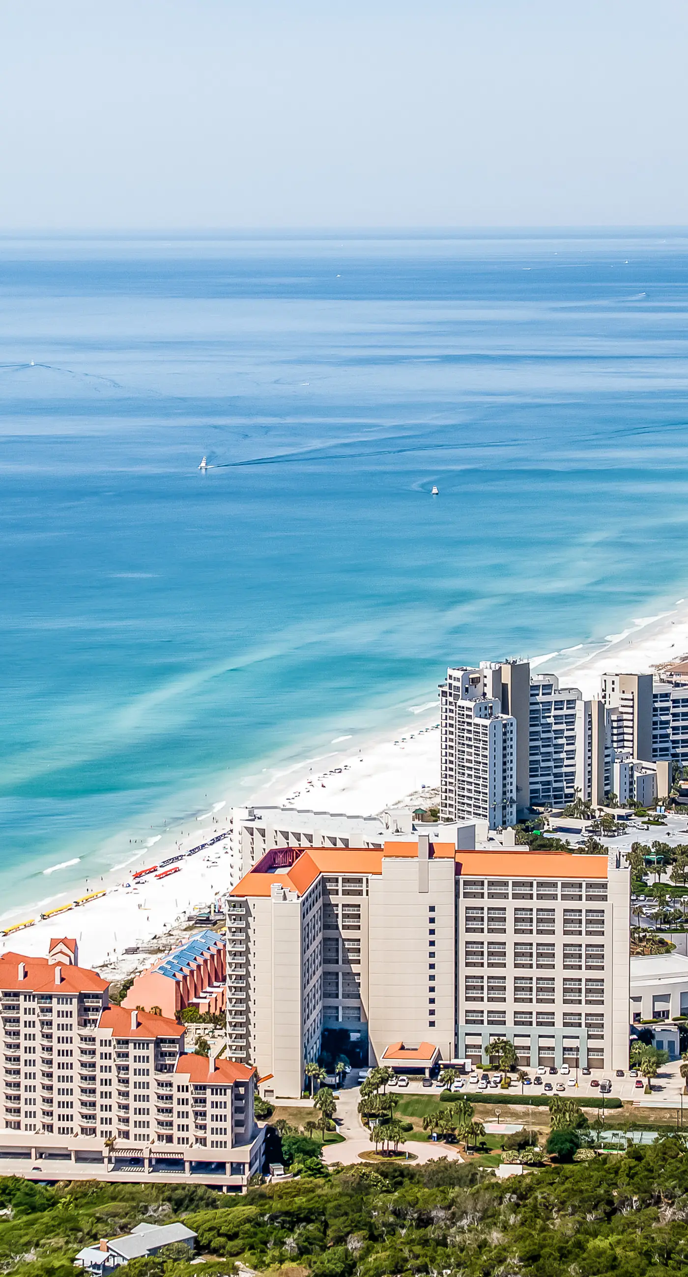 Ocean View Studio with Pool and Hot Tub