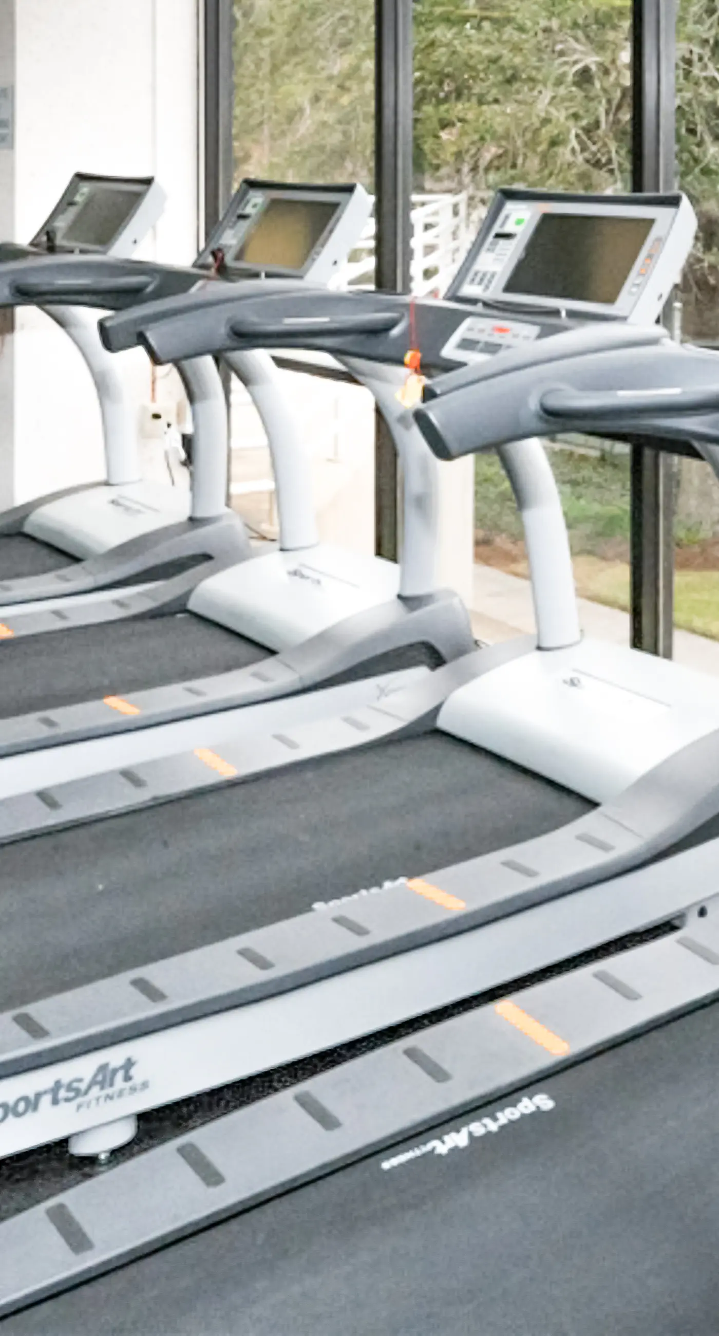 Ocean View Studio with Pool and Hot Tub