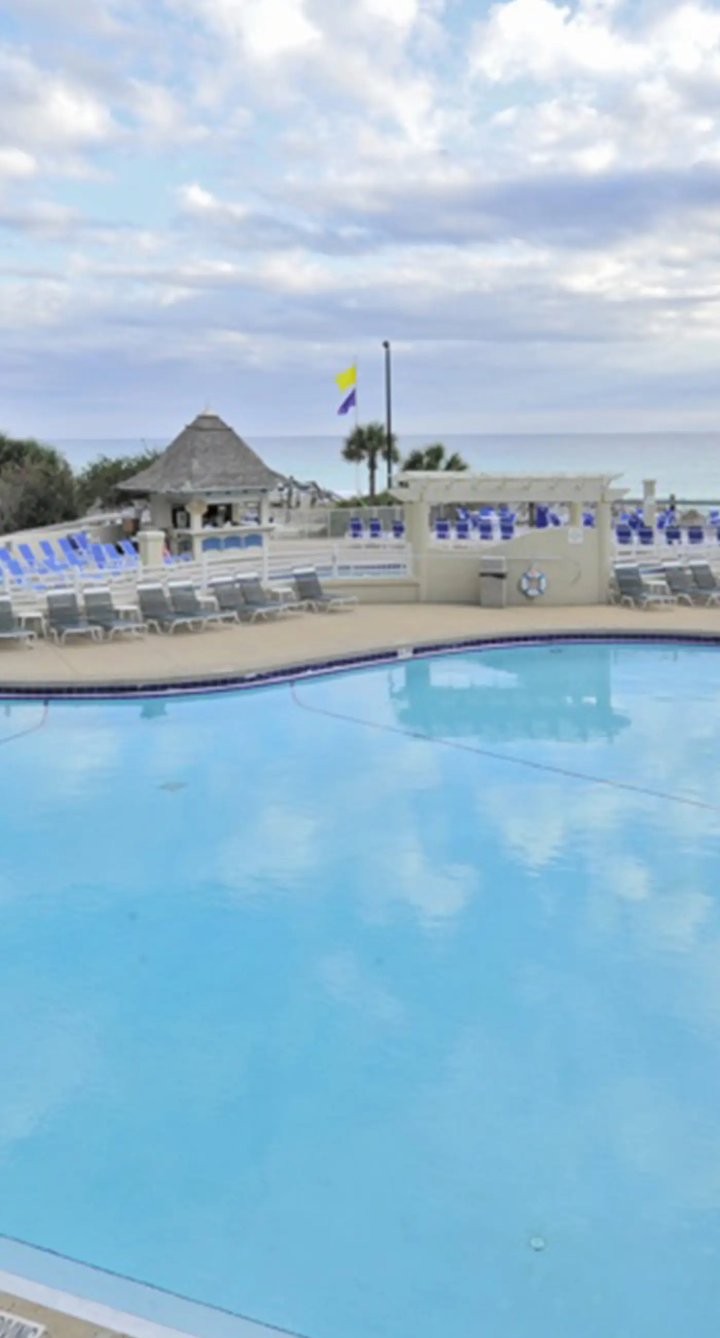 Beachfront condo with Gulf views