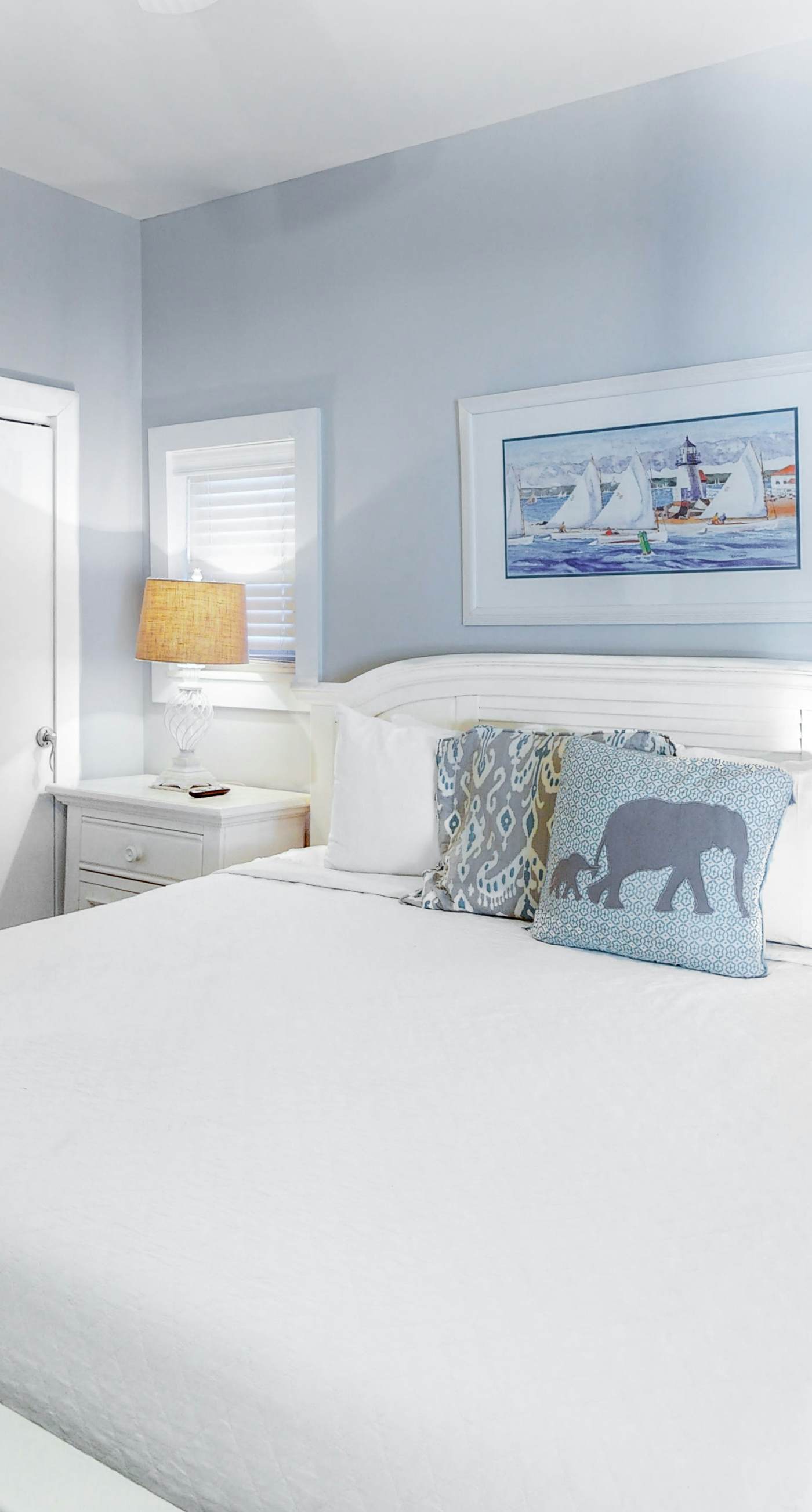 Beachfront Retreat with Pools and Hot Tub