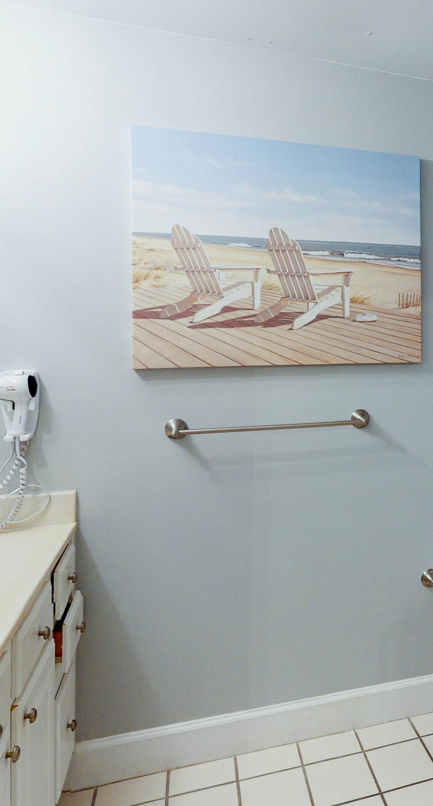 Beachfront Retreat with Pools and Hot Tub