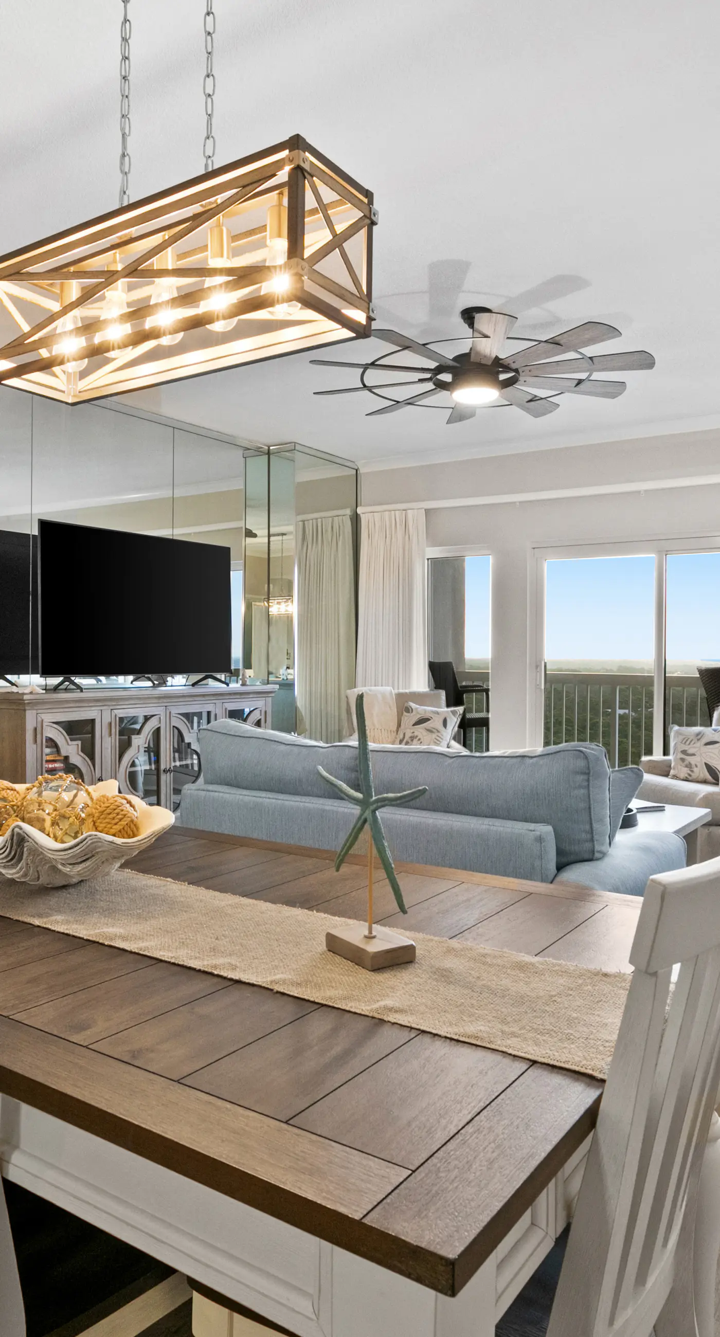 Remodeled Ocean View Suite with Balcony and Pool