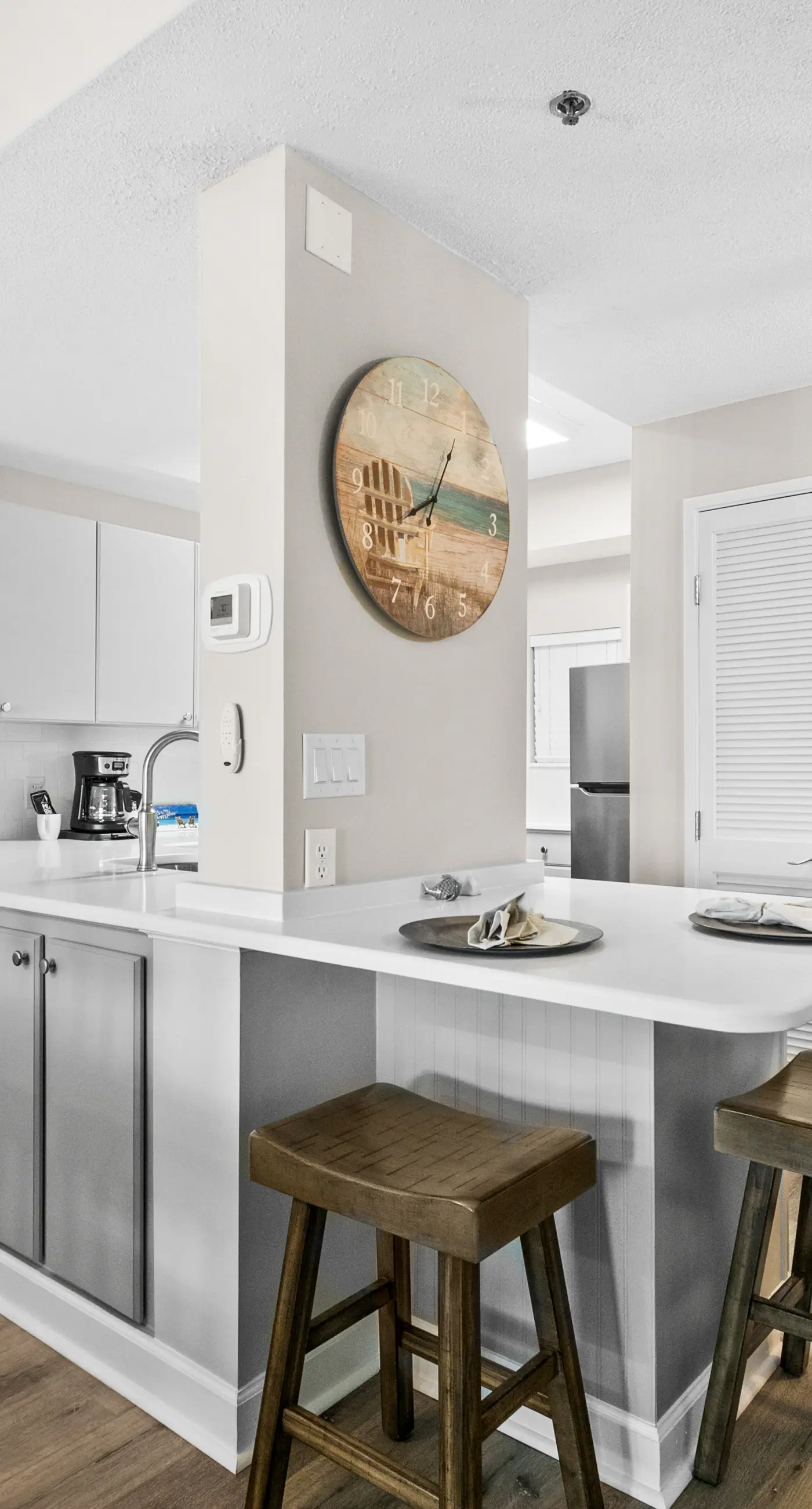 Remodeled Ocean View Suite with Balcony and Pool