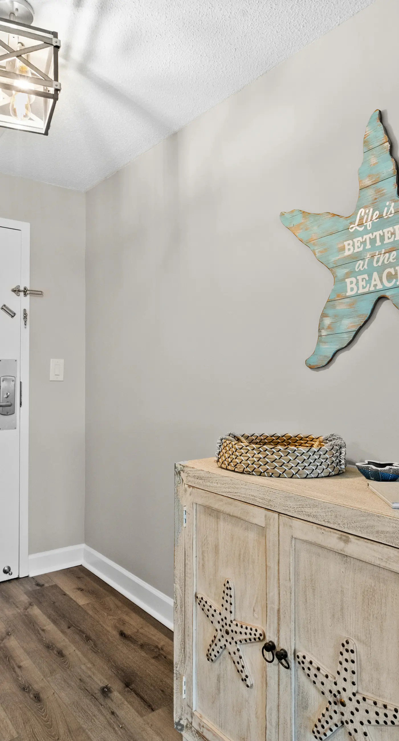 Remodeled Ocean View Suite with Balcony and Pool