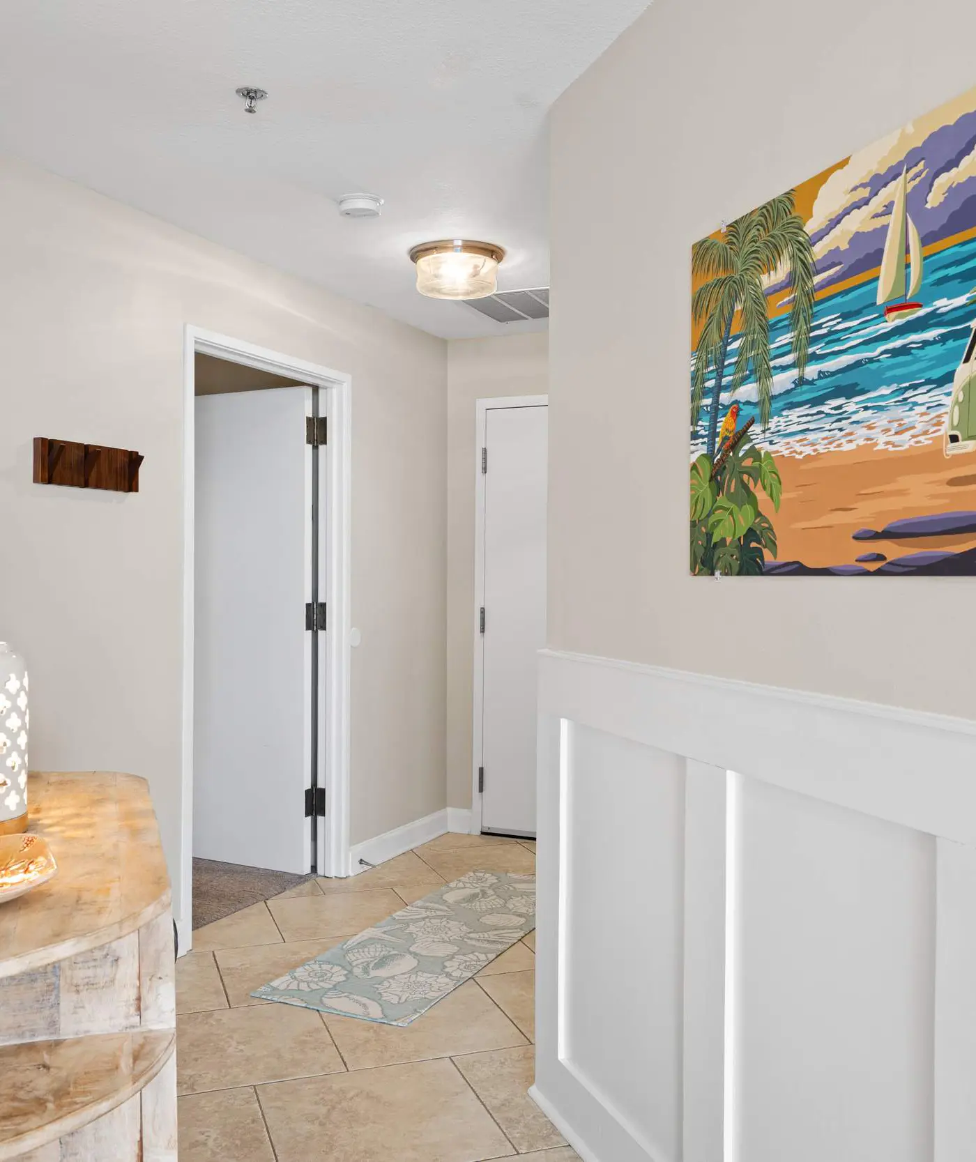Exclusive beachfront: Gulf views, sleeps 6