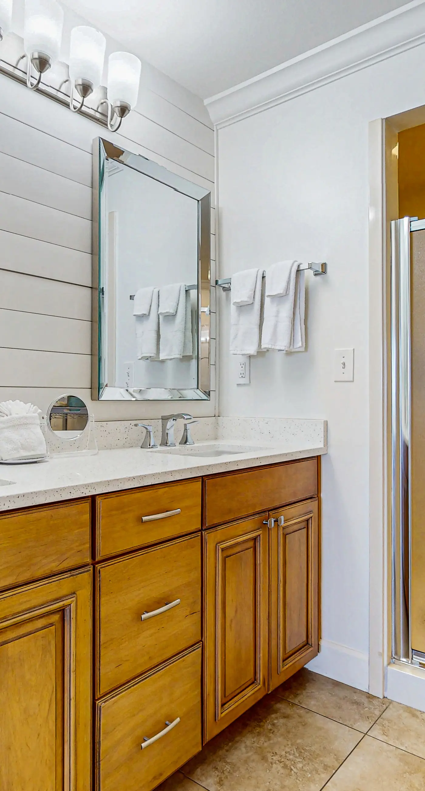 Exclusive beachfront condo w/ pool access