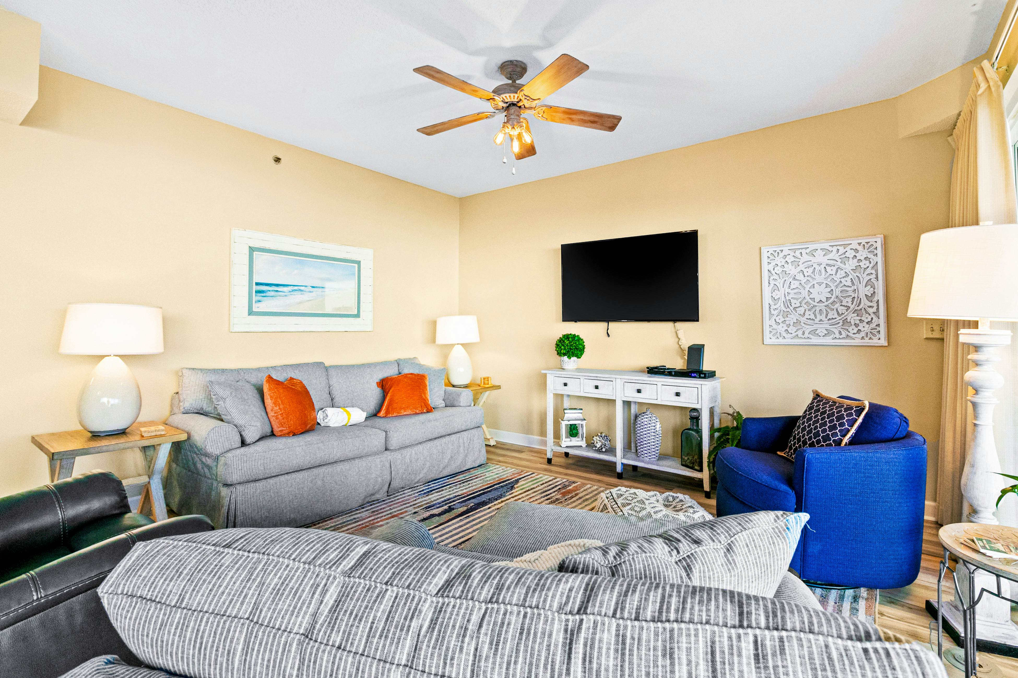 Gulf-Front Condo with Balcony Pools and Tennis