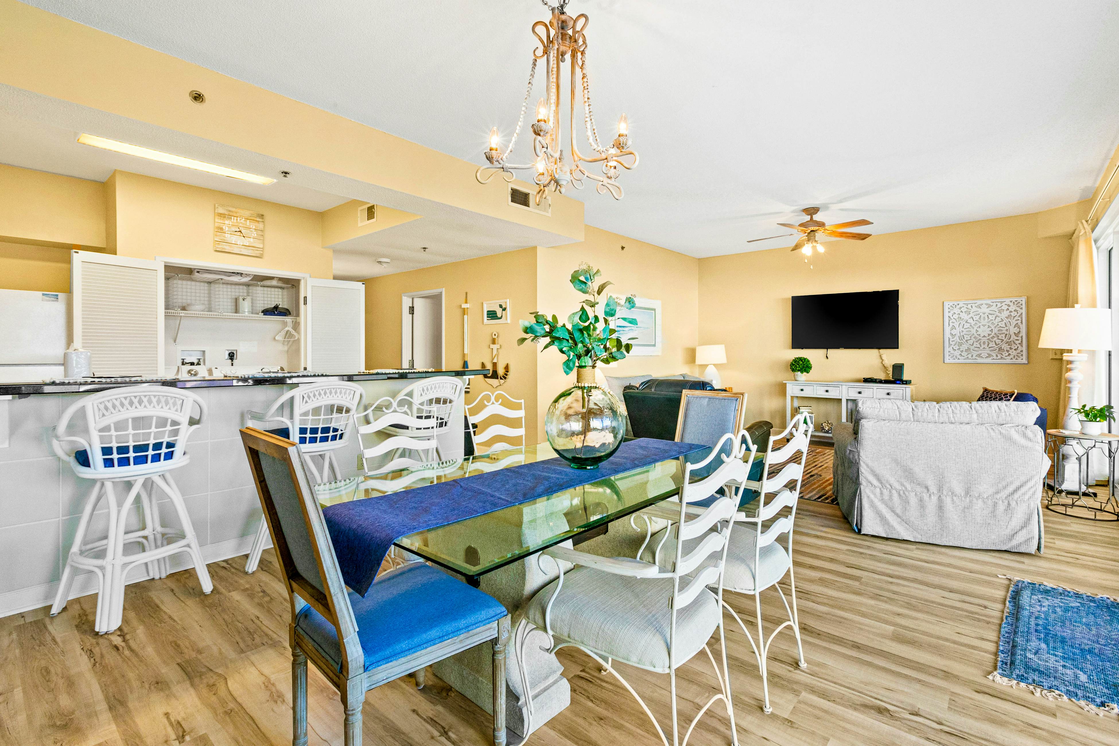 Gulf-Front Condo with Balcony Pools and Tennis