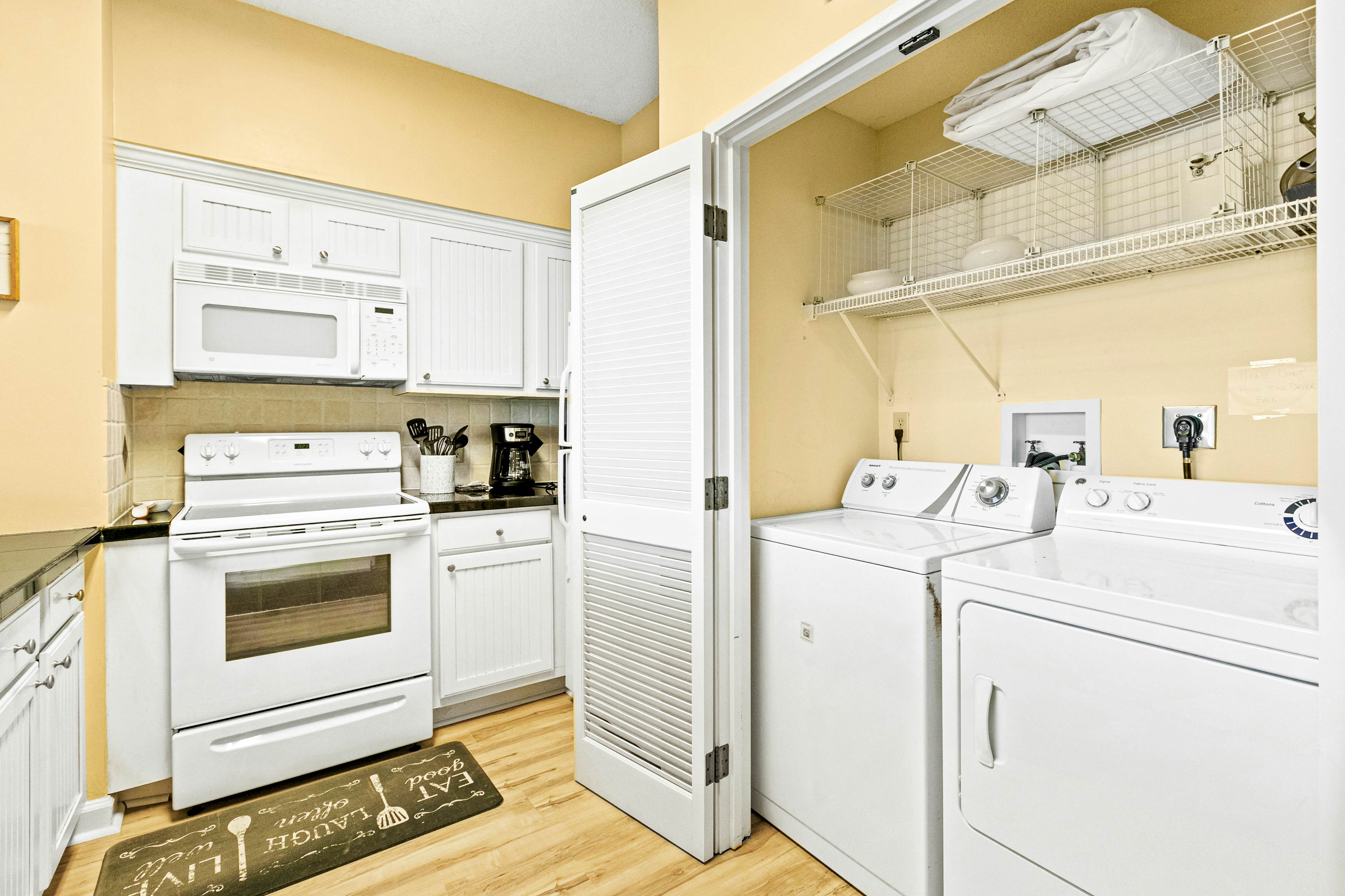 Gulf-Front Condo with Balcony Pools and Tennis