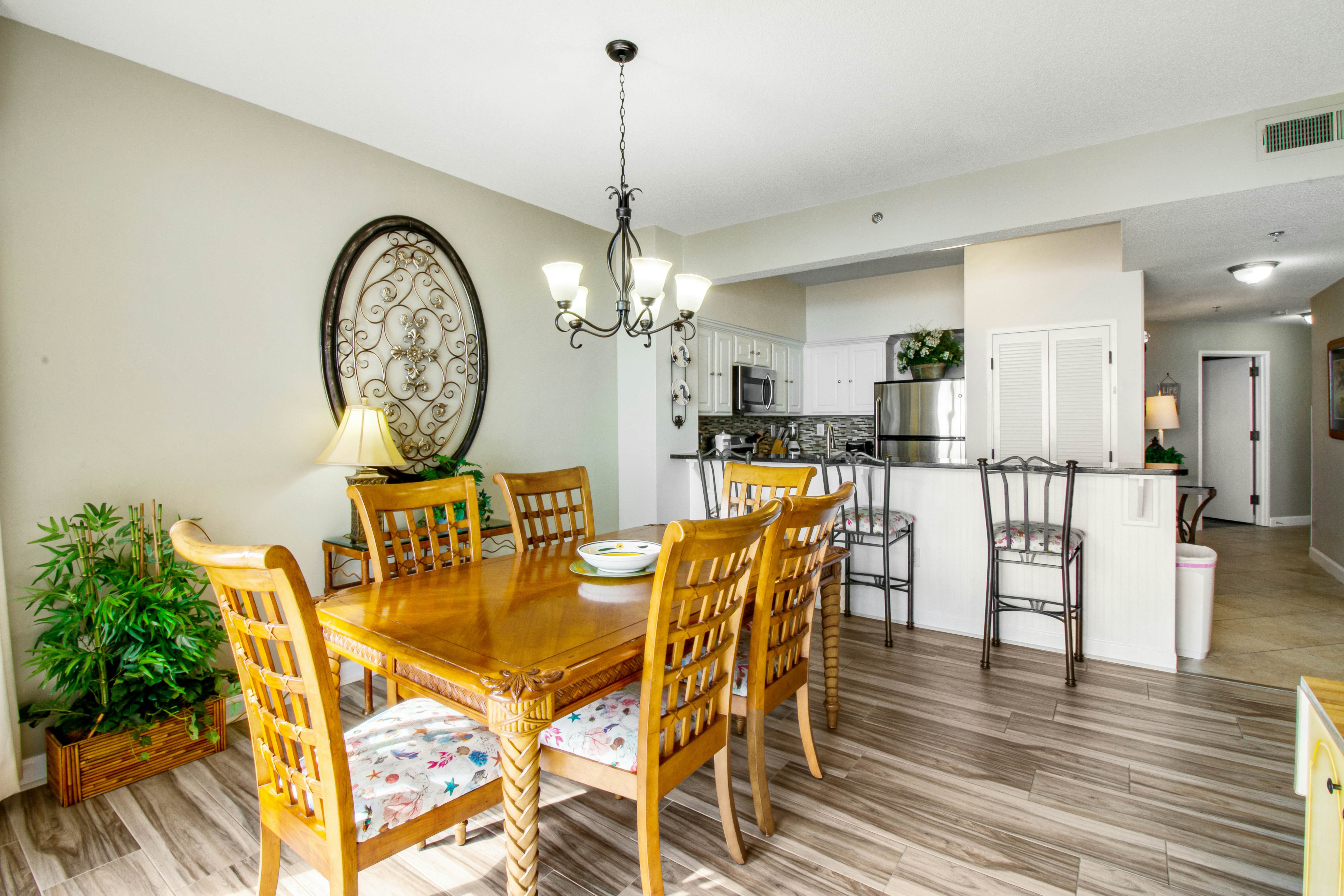 Gulf-Front Condo with Balcony Pools and Gym