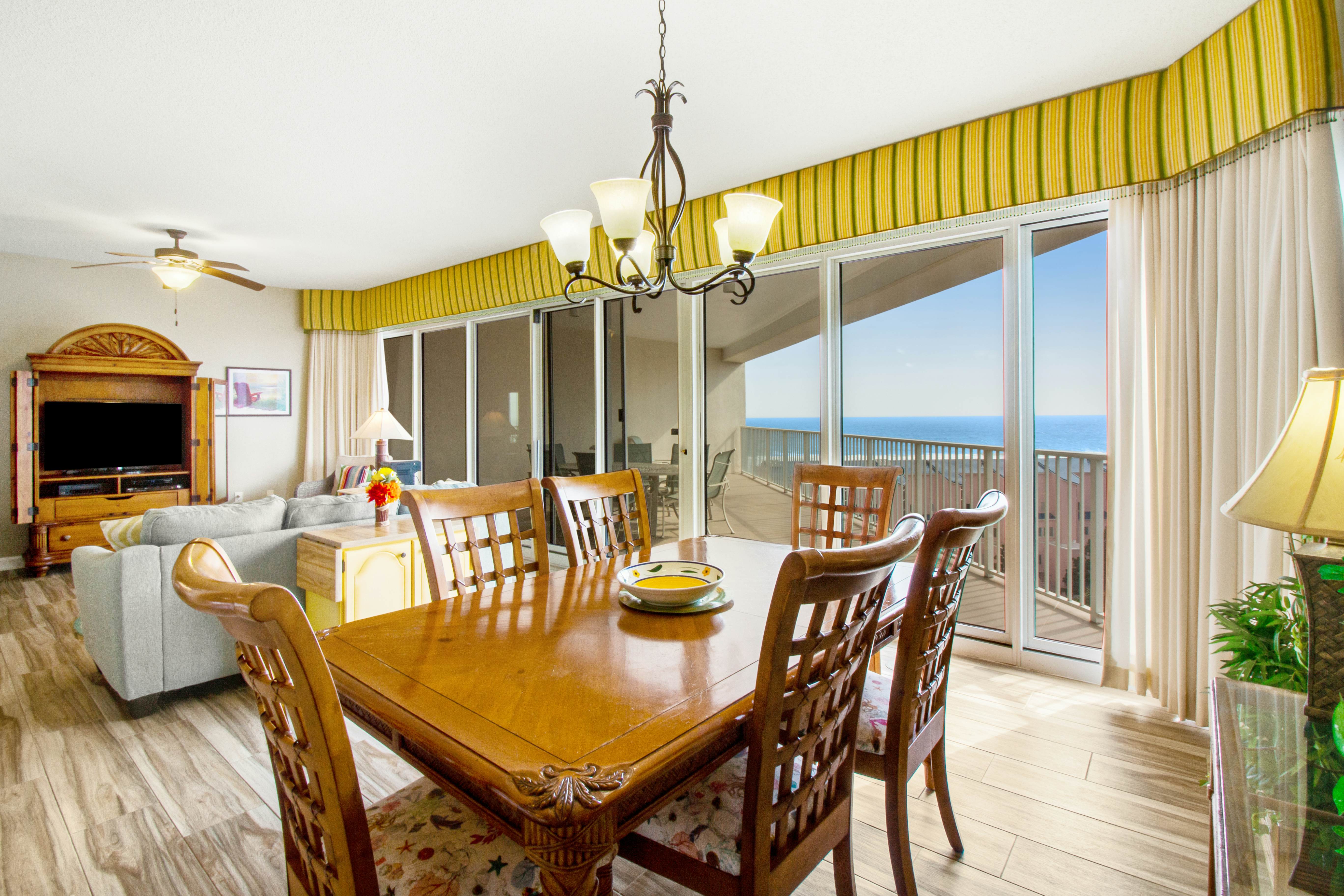 Gulf-Front Condo with Balcony Pools and Gym