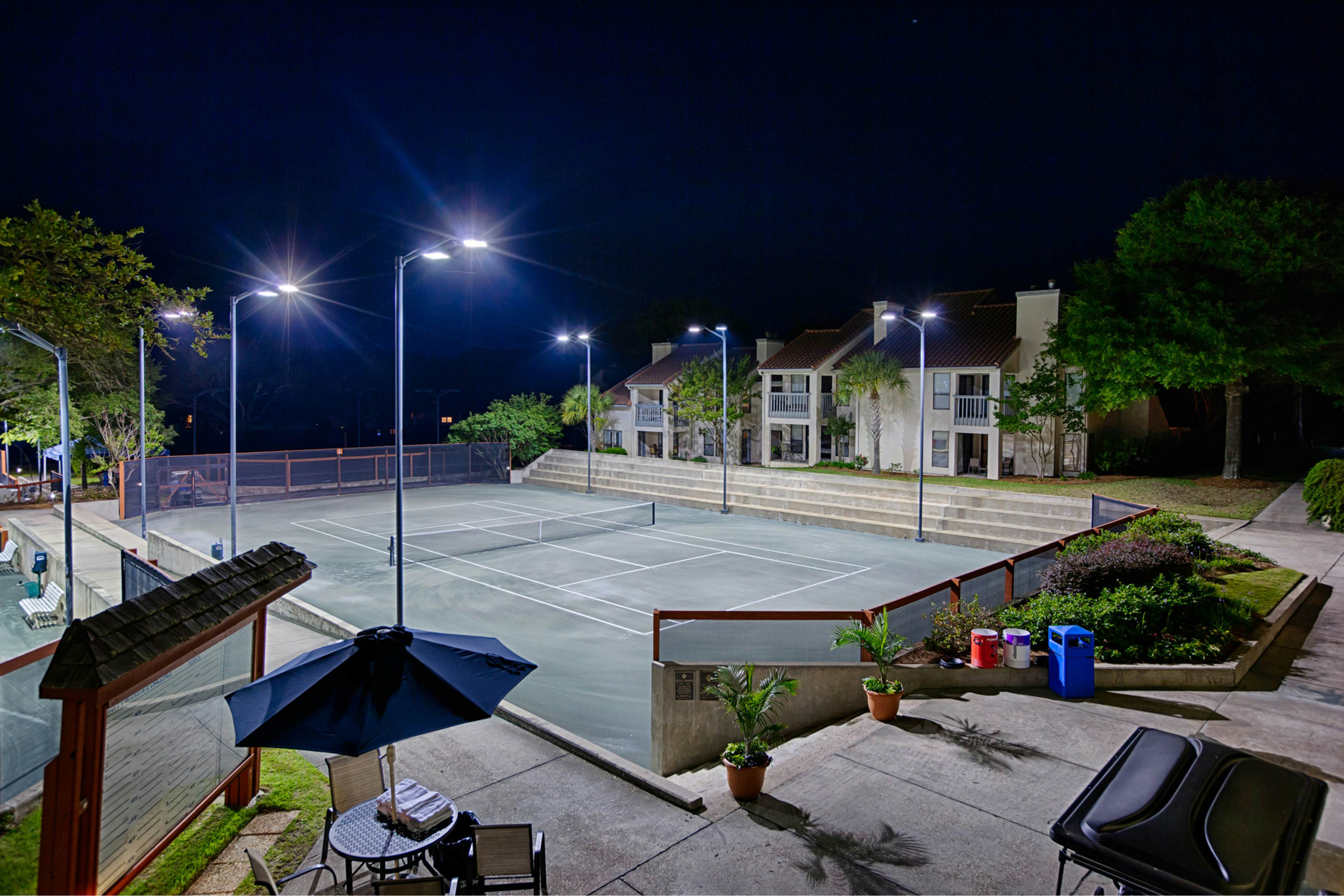 Gulf-Front Condo with Balcony Pools and Gym