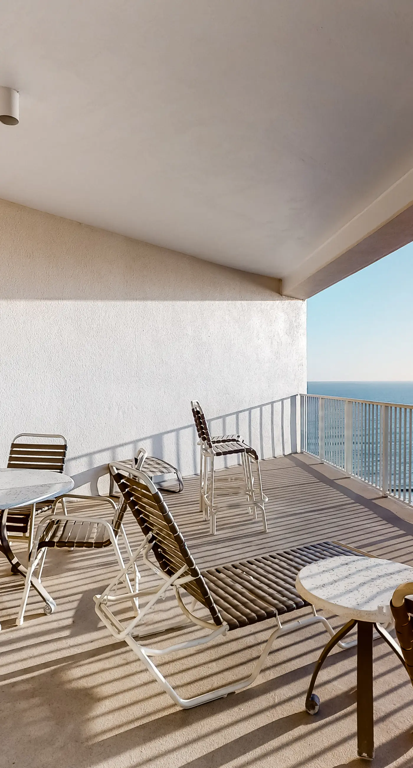 High-Floor Gulf-Front Condo with Balcony