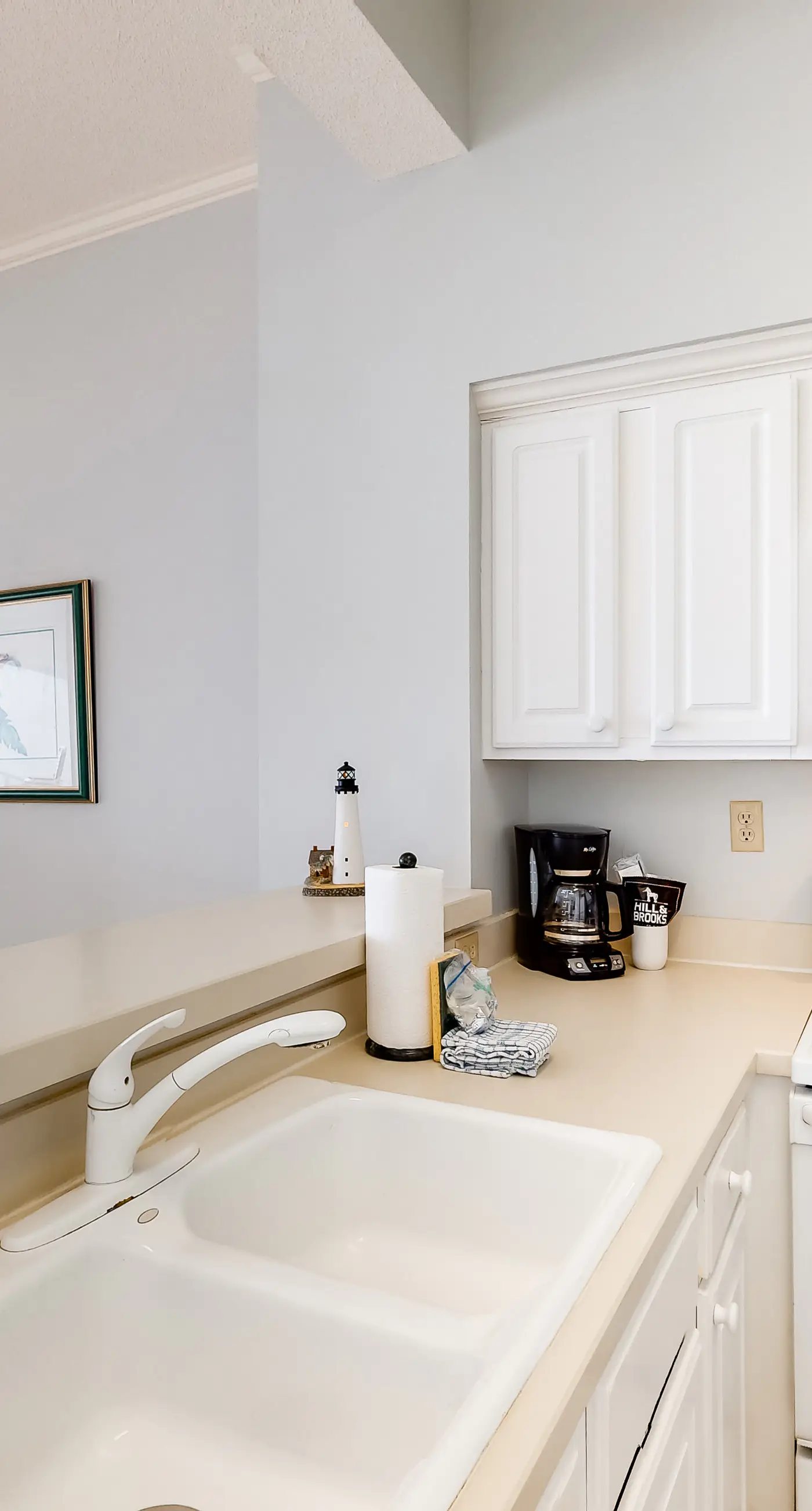 High-Floor Gulf-Front Condo with Balcony