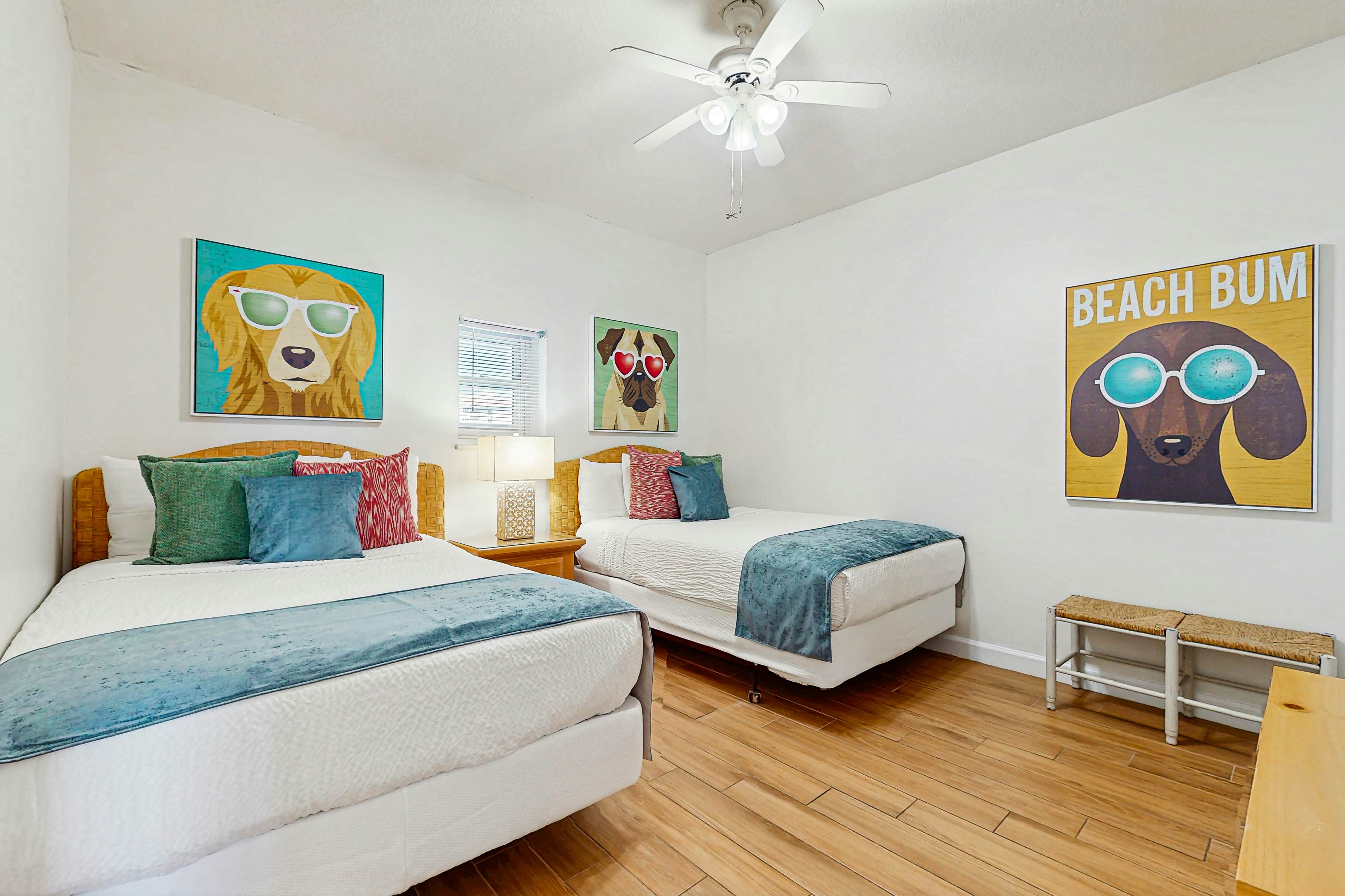 Gulf View Condo with Balcony Pools and Tennis