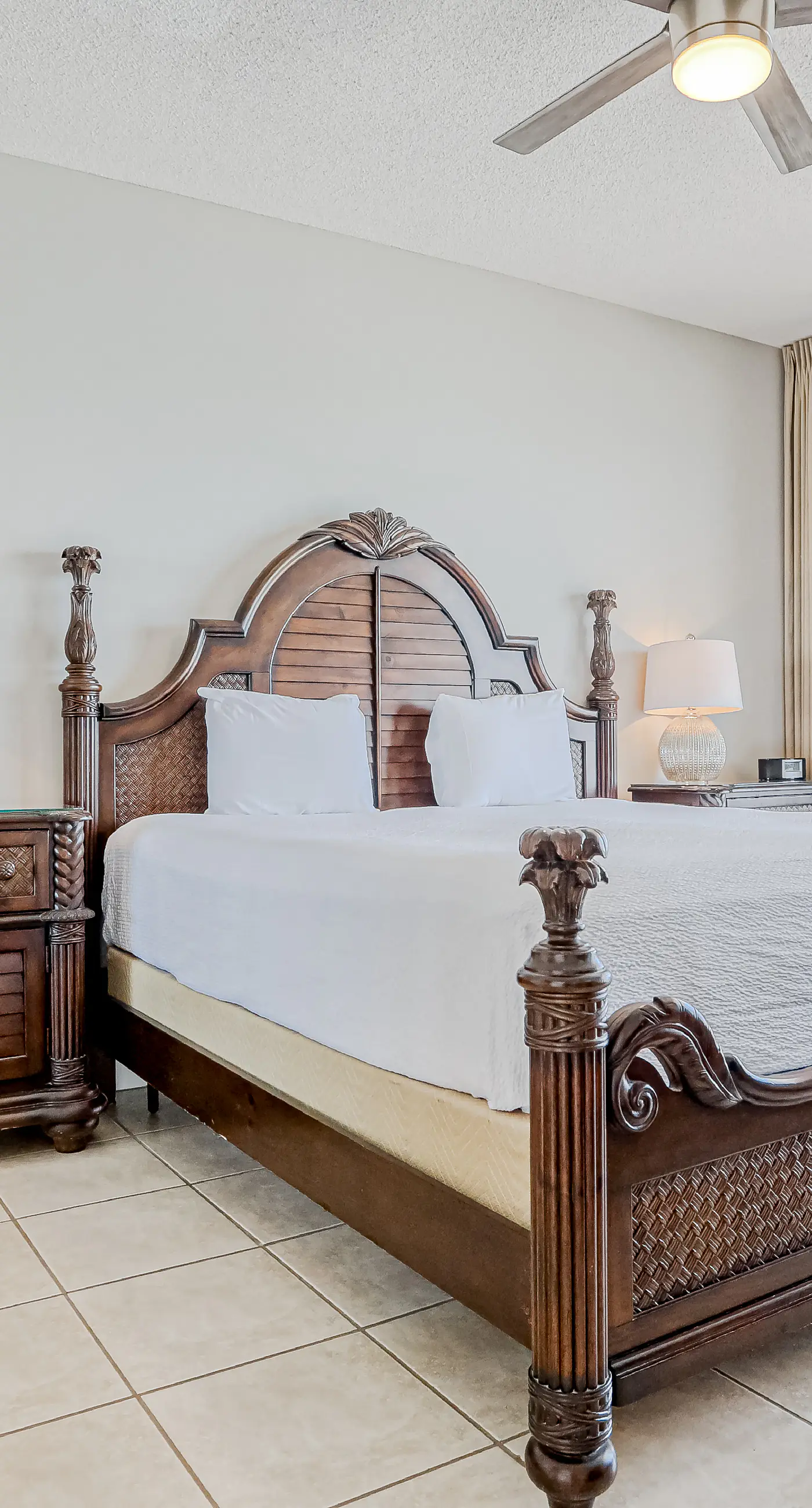 13th-Floor Gulf-Front Condo with Pool and Gym