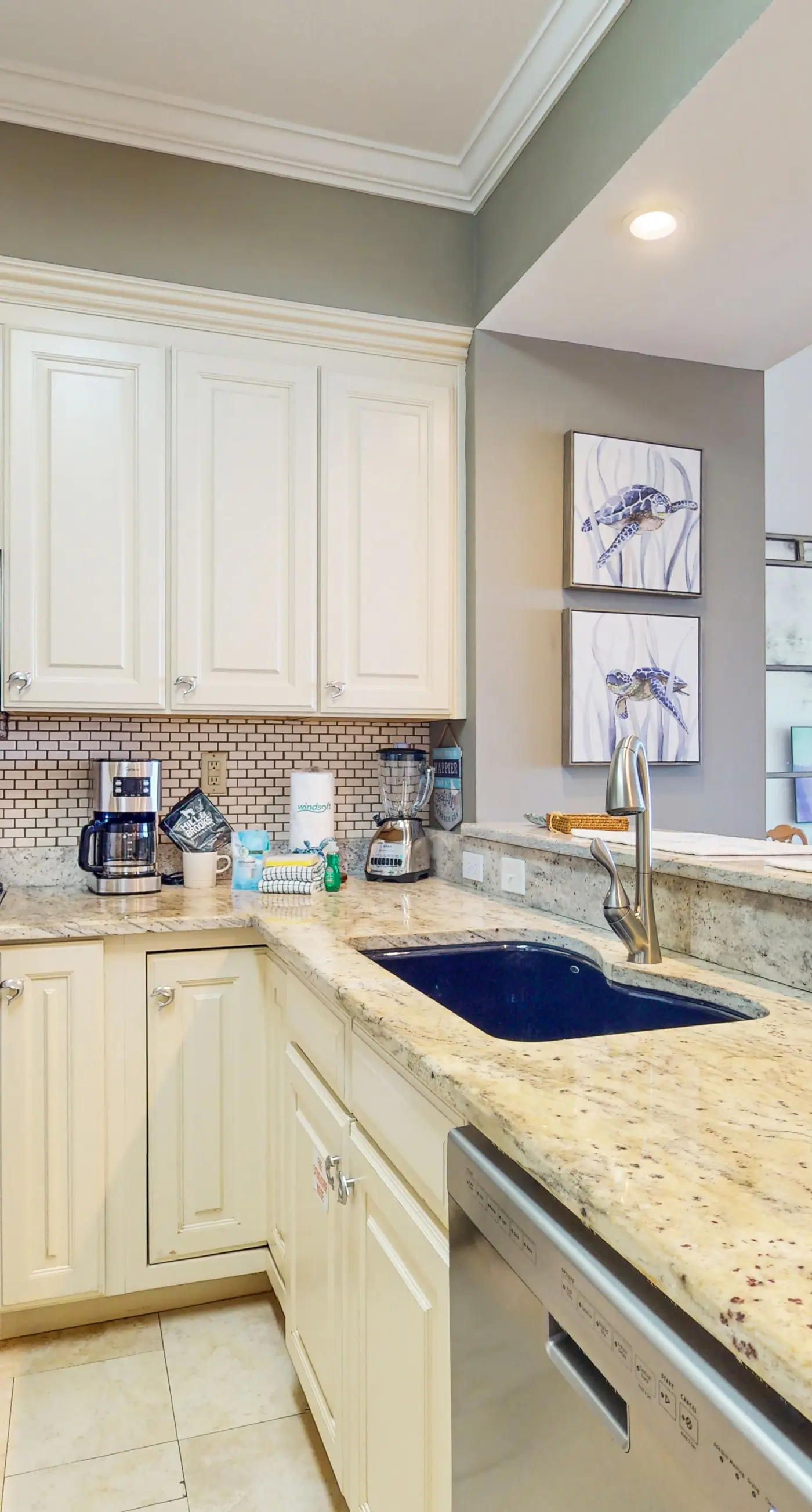 Exclusive Gulf-front Condo w/ Private Balcony