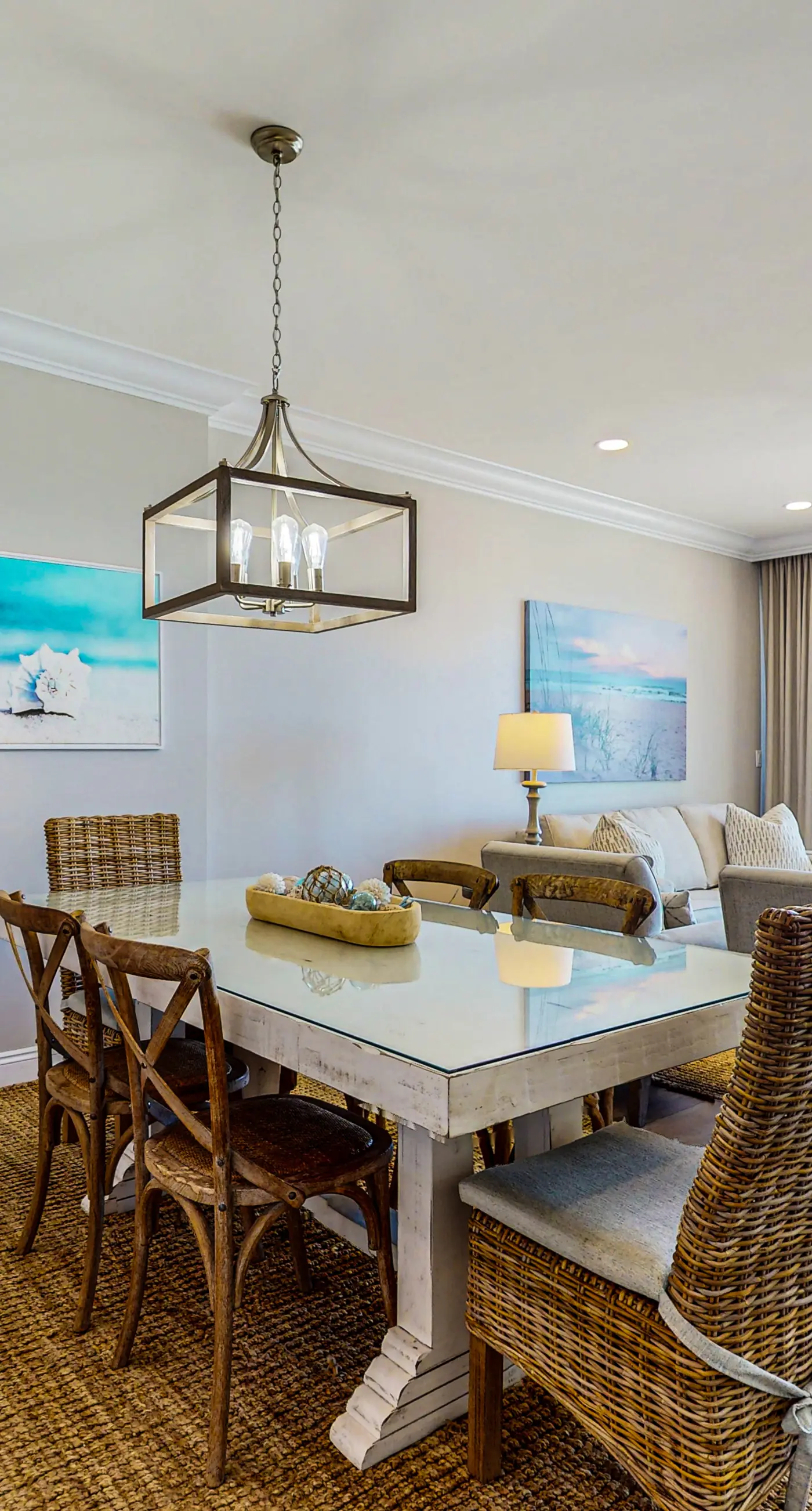 Oceanfront condo with breathtaking views
