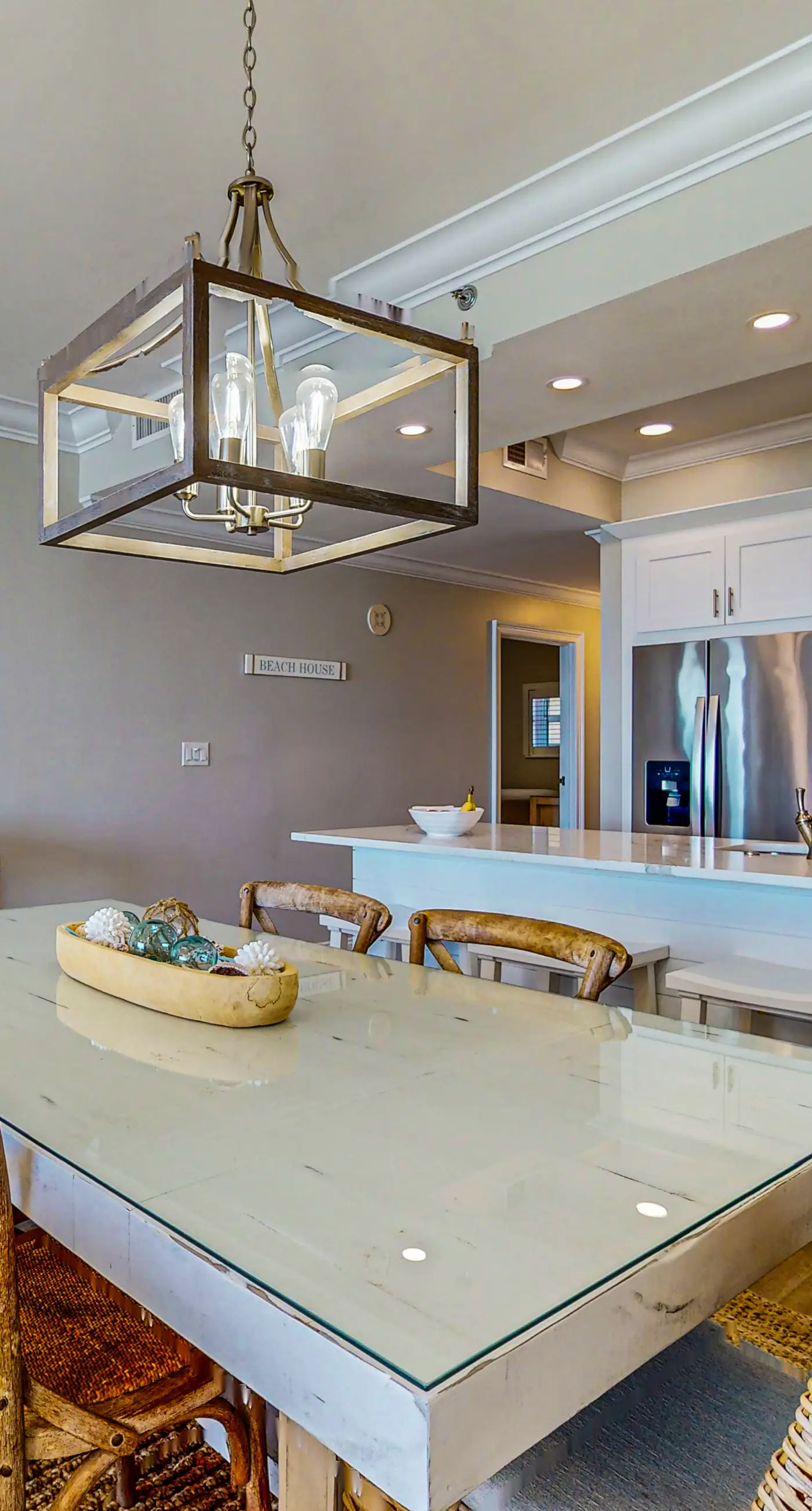 Oceanfront condo with breathtaking views