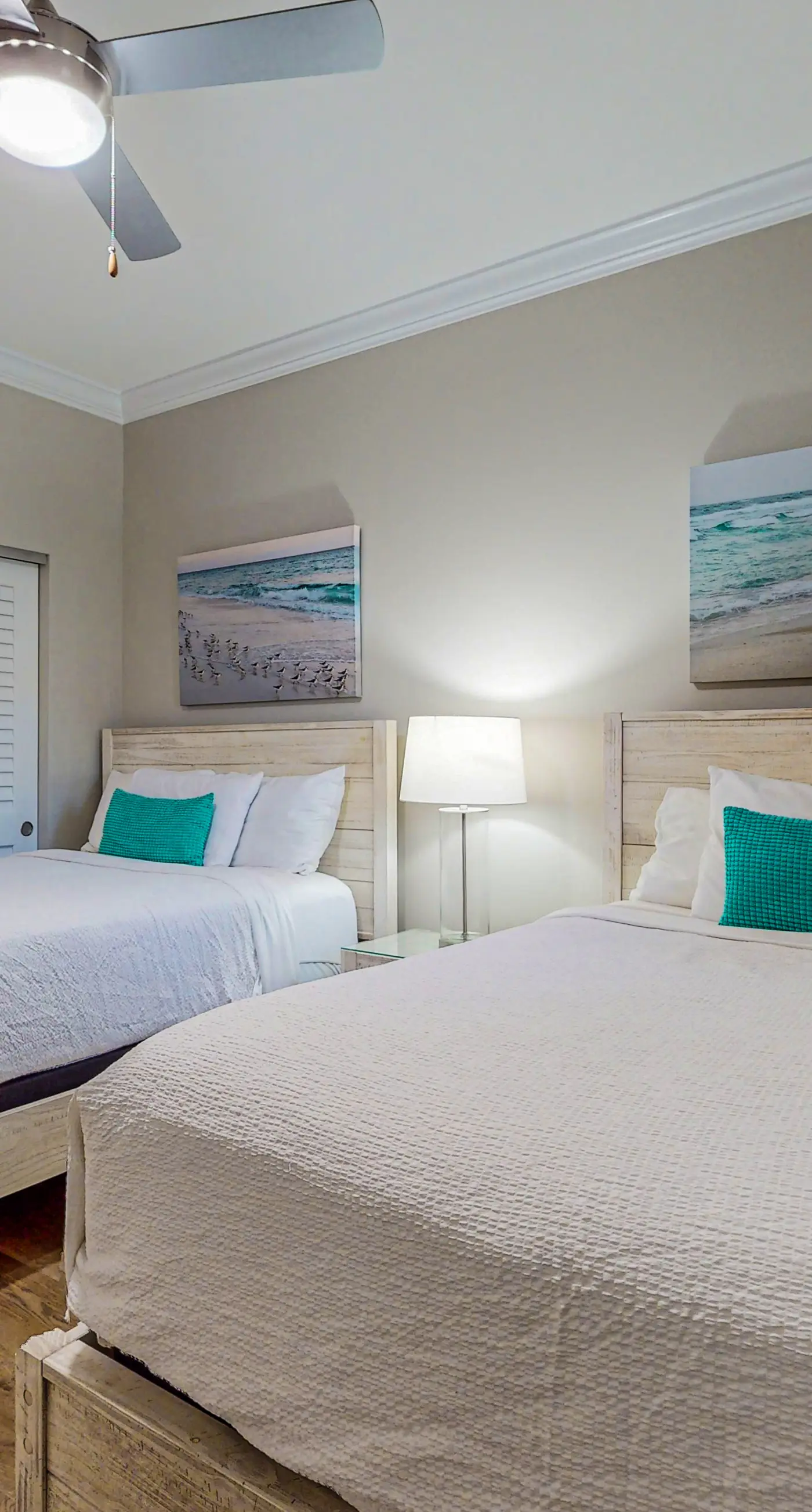 Oceanfront condo with breathtaking views