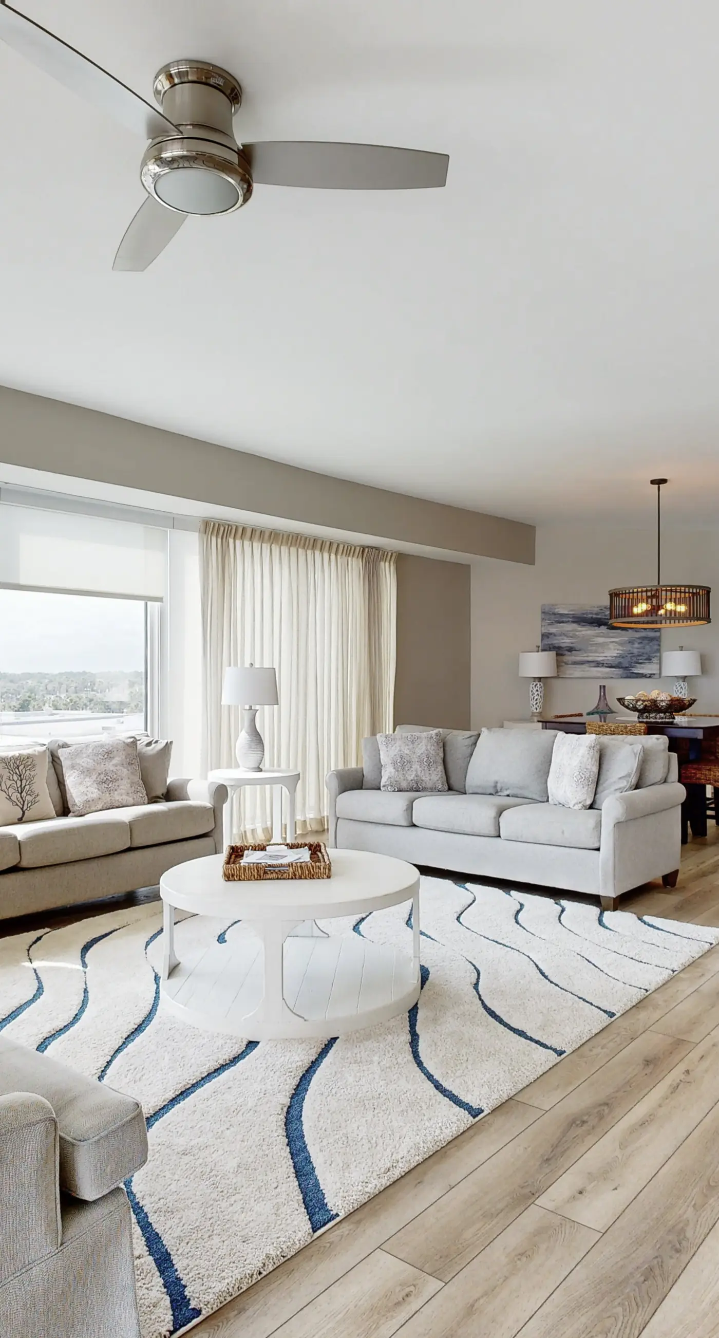 3BR beachfront condo with Gulf views