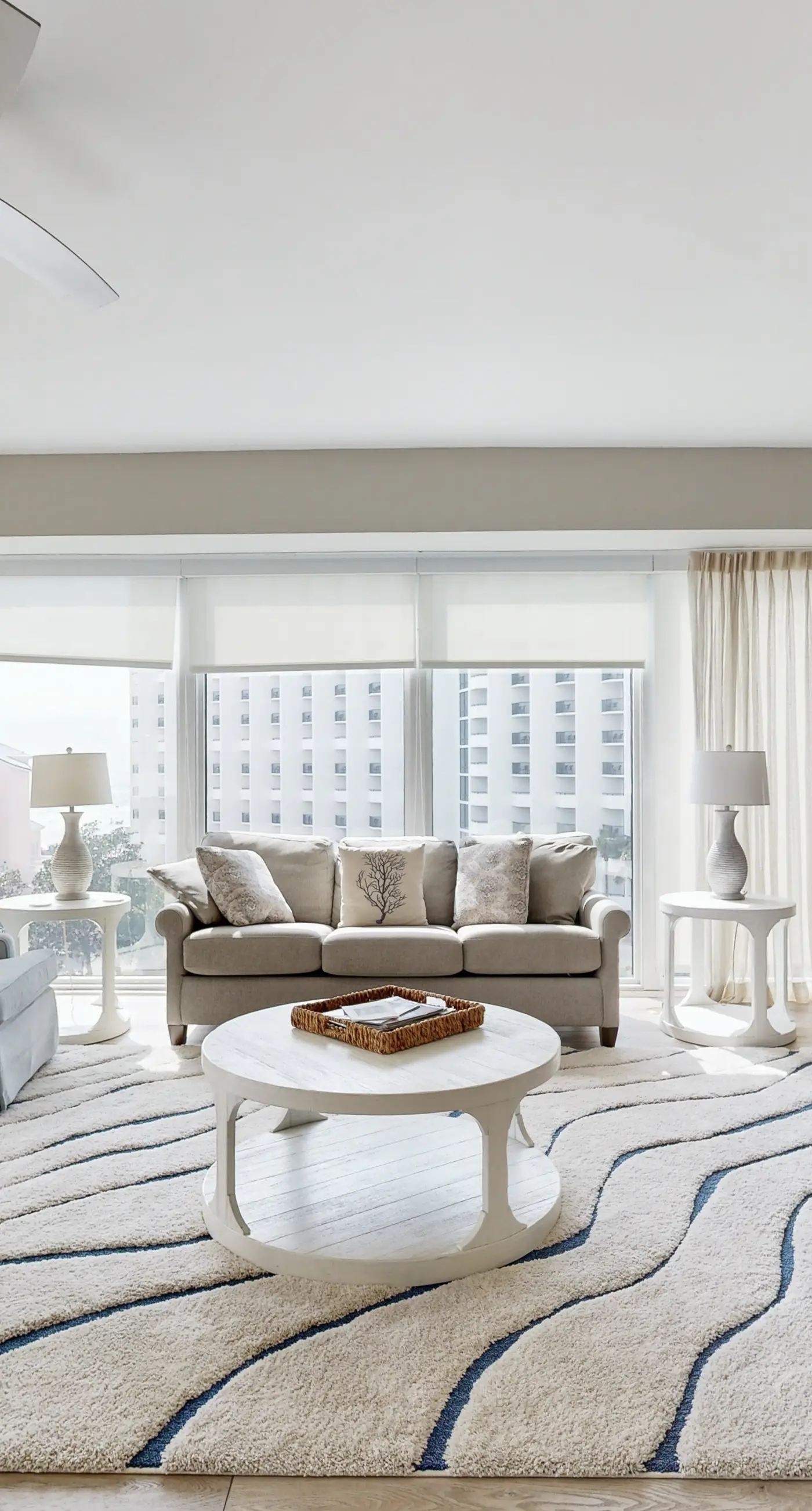 3BR beachfront condo with Gulf views