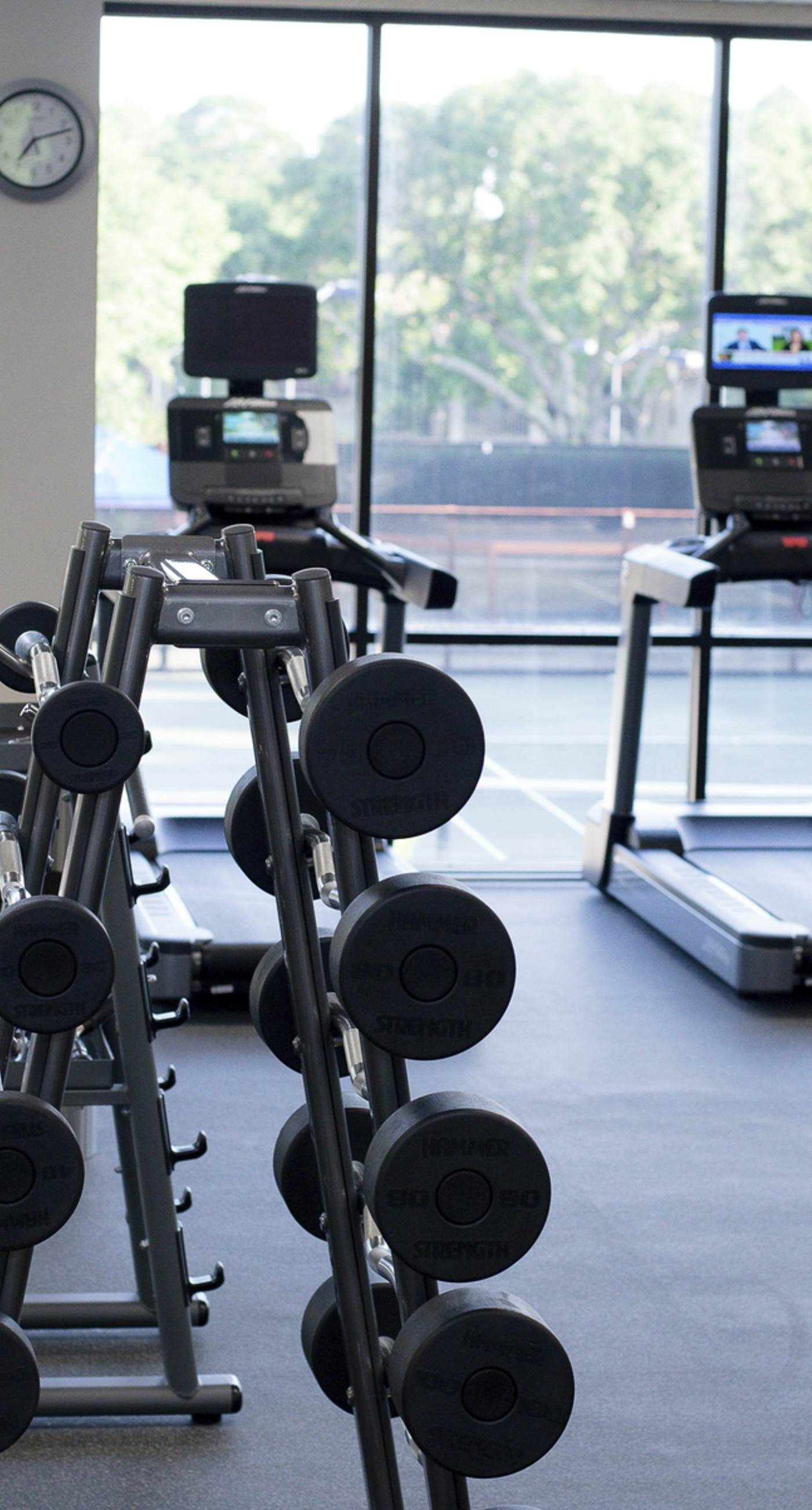 Bright Beachfront Condo with Pool and Balcony