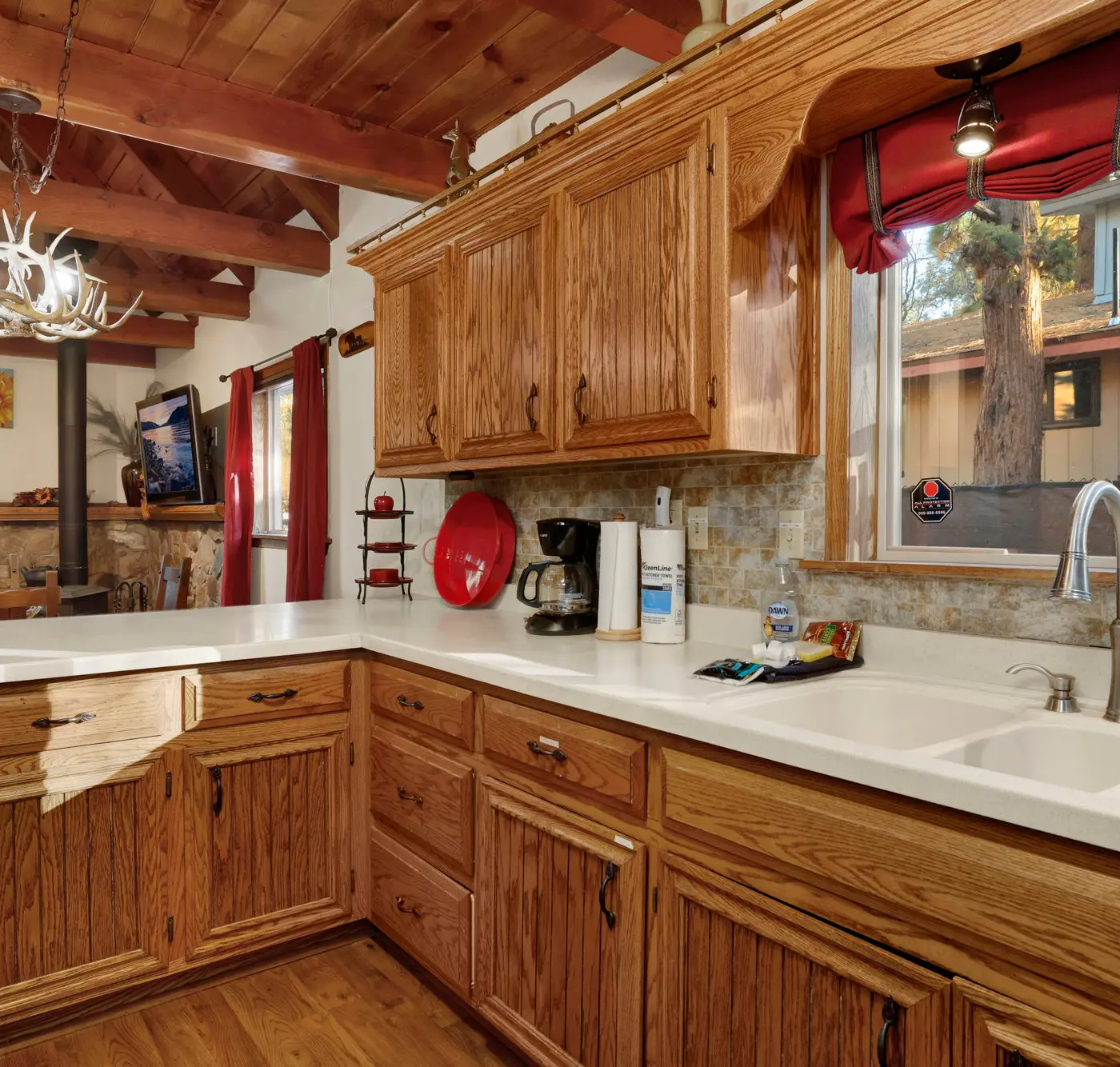 2582-Oakwood Cottage