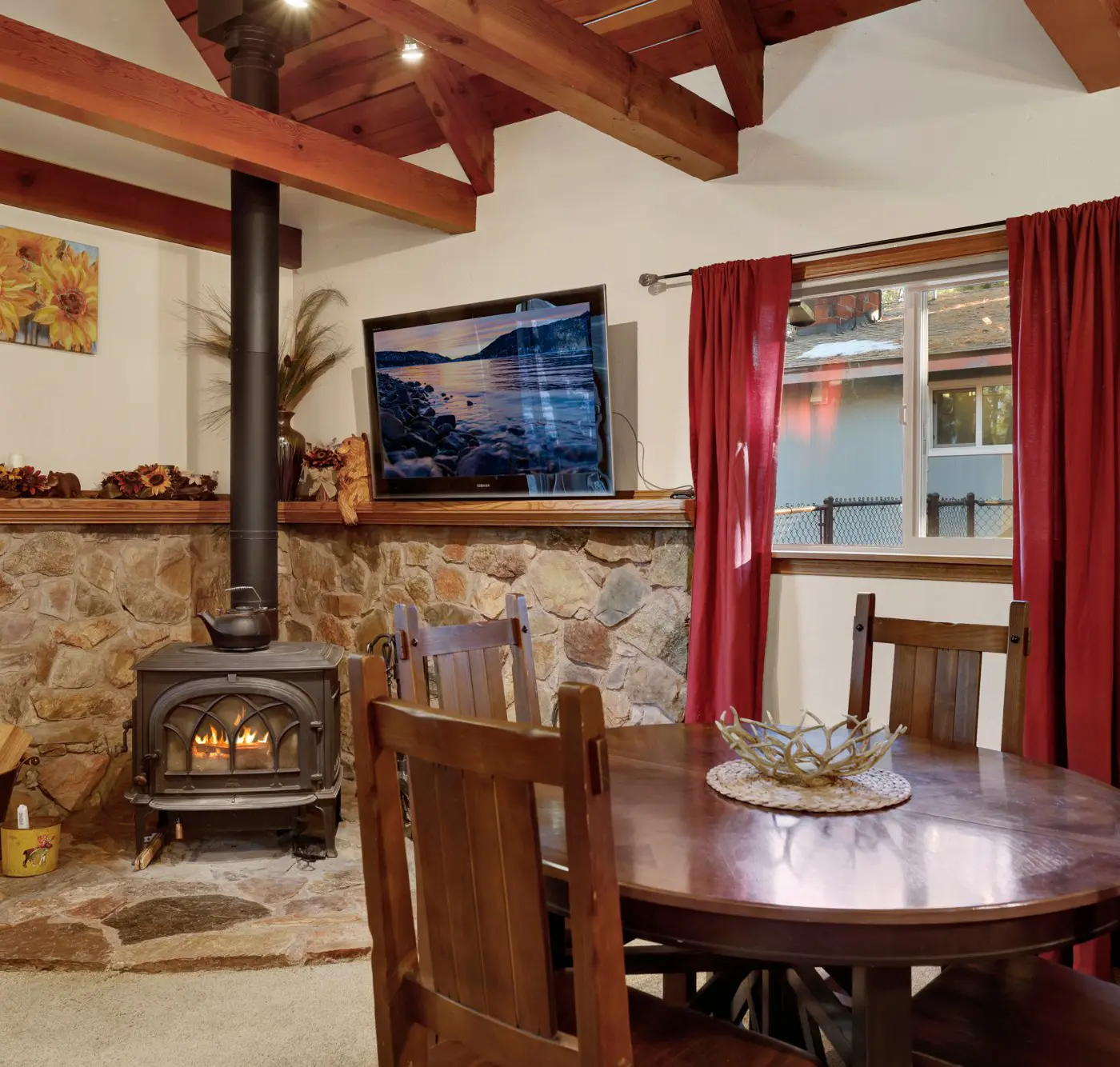 2582-Oakwood Cottage
