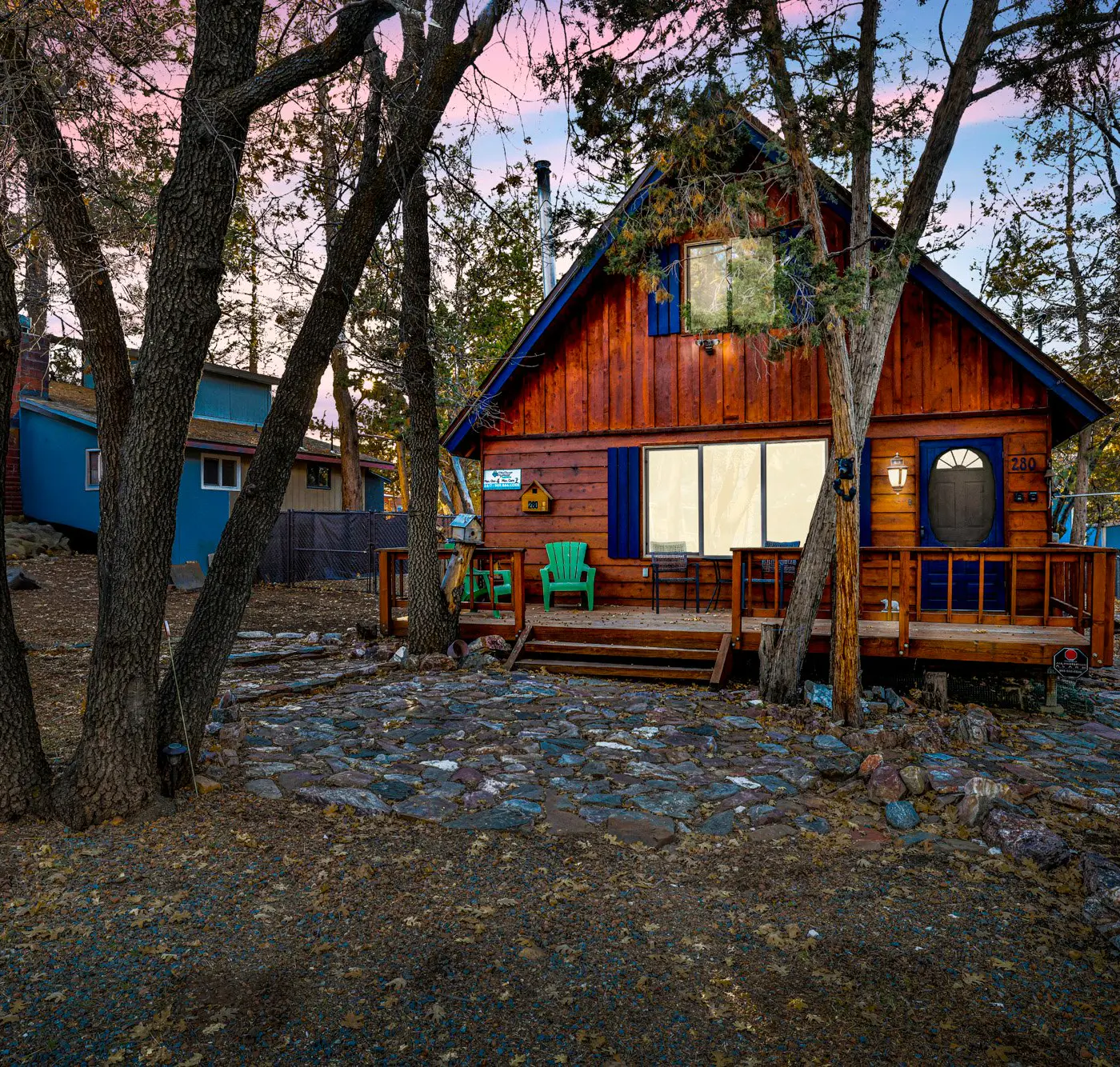 2582-Oakwood Cottage