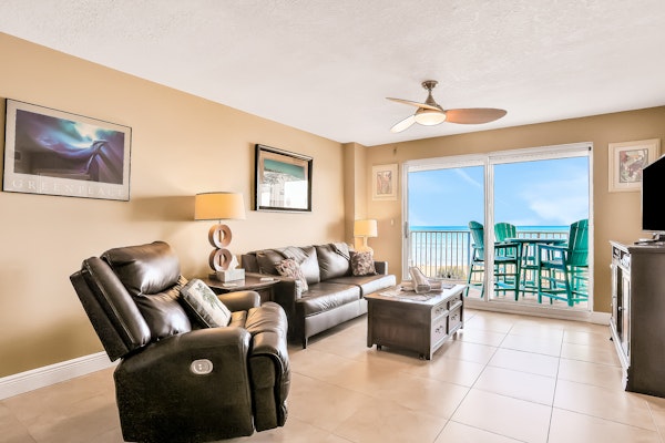Beachfront Retreat w/ Balcony, Pool & Ocean Views – Relax & Recharge