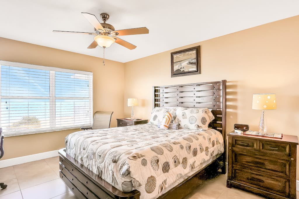 Beachfront Retreat w/ Balcony, Pool & Ocean Views – Relax & Recharge
