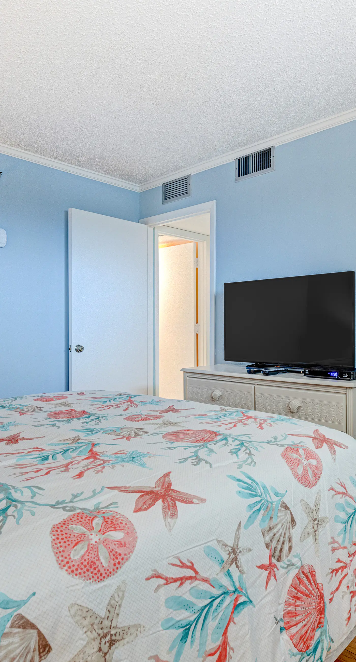 Van Lee 1003 - Oceanview Beach Condo