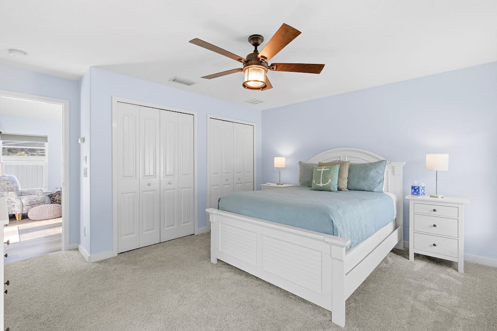 Chic Coastal Home w/ Yard, Putting Green & Beach Gear