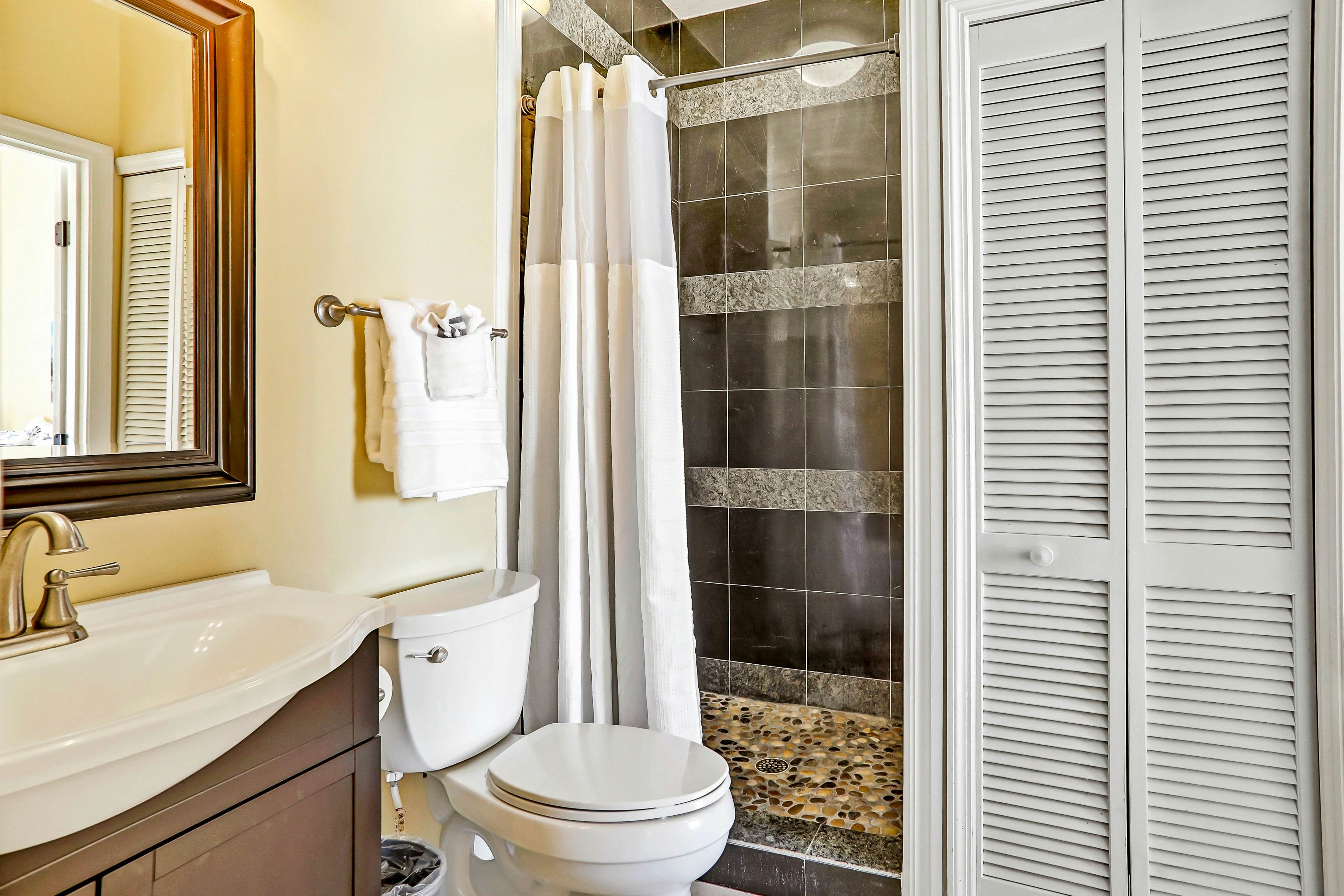 Ocean Club At Turtle Mound 206 - Siesta Breeze