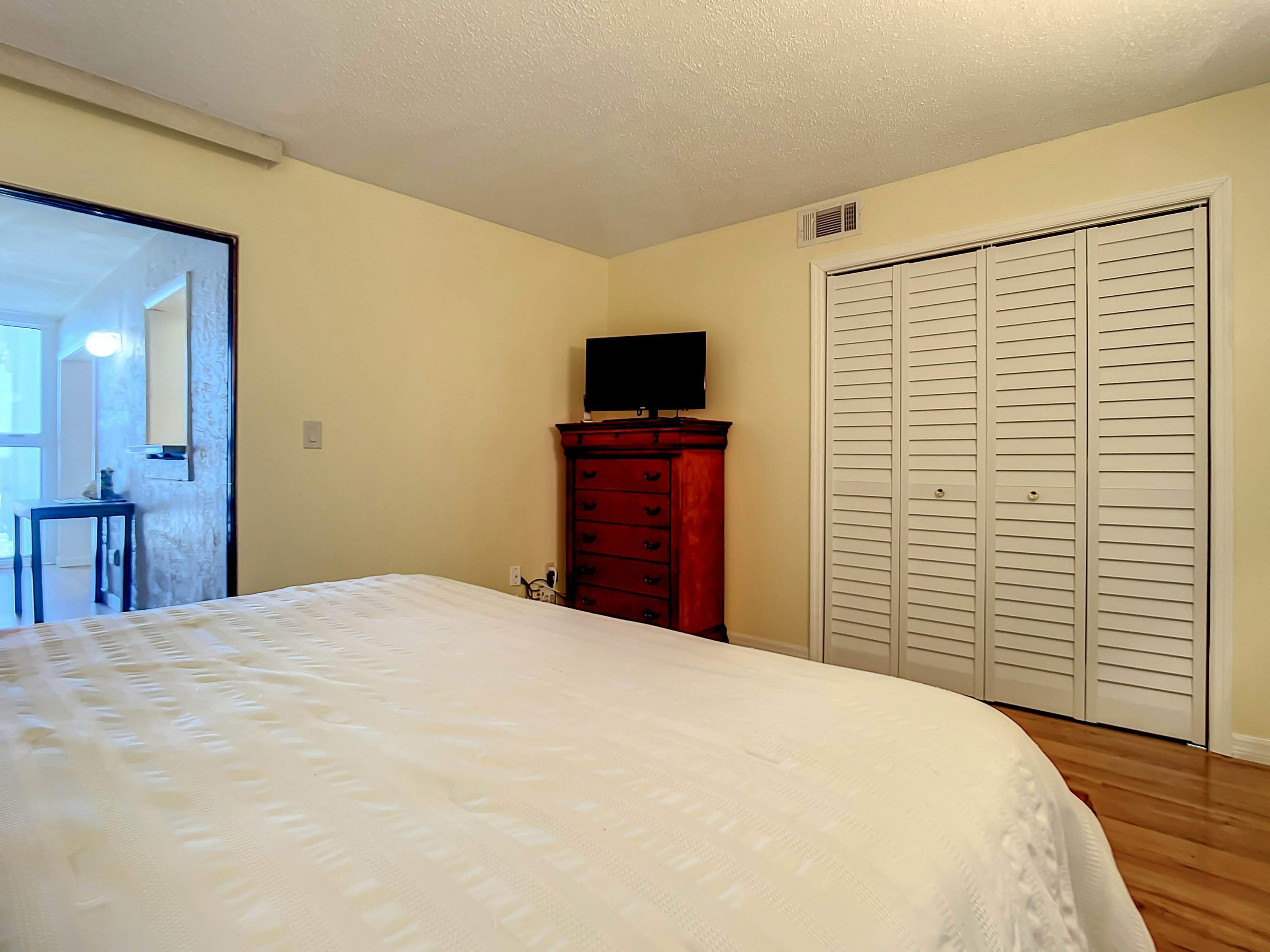 Smyrna Beach Club 307