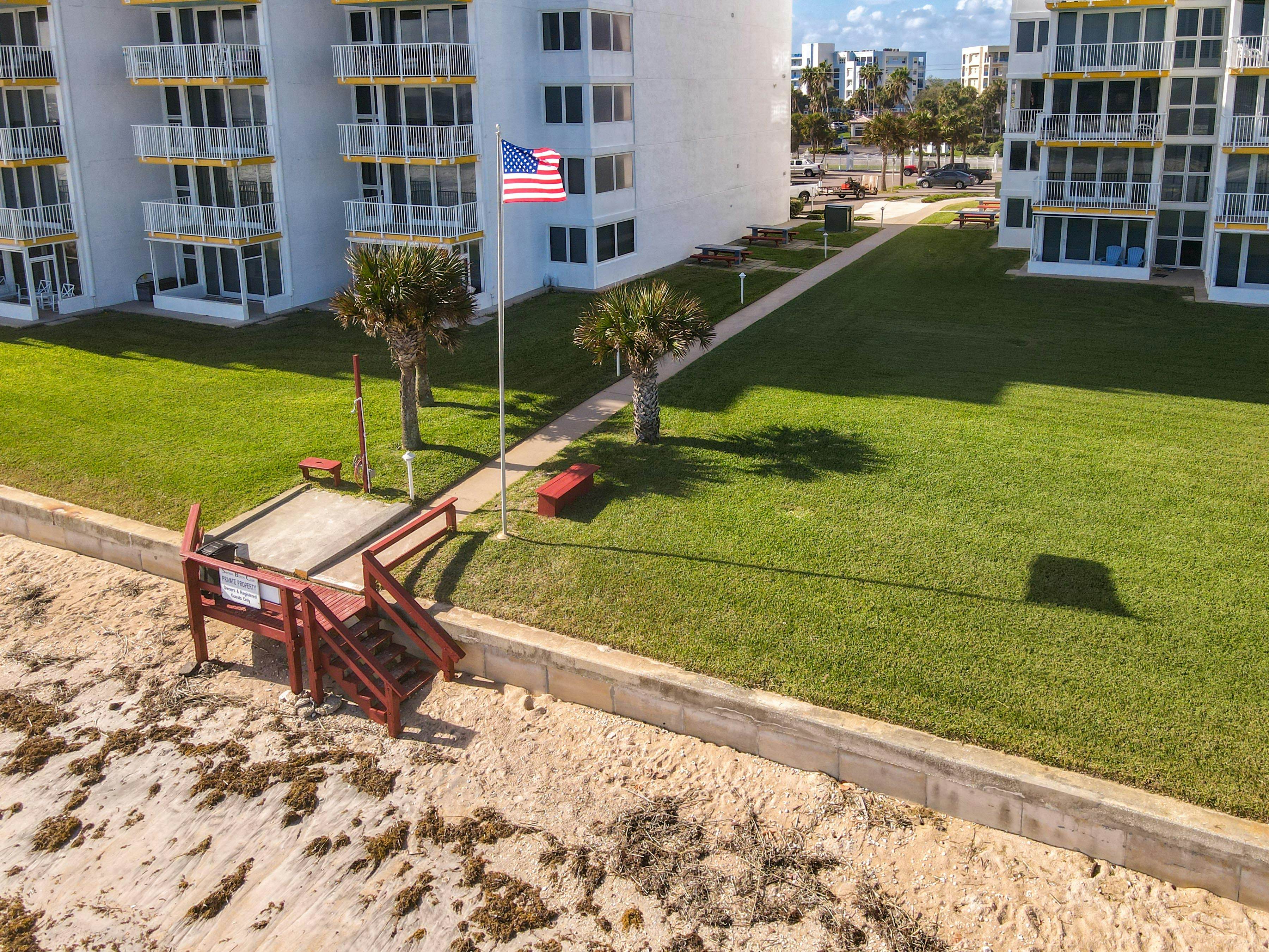 Smyrna Beach Club 307