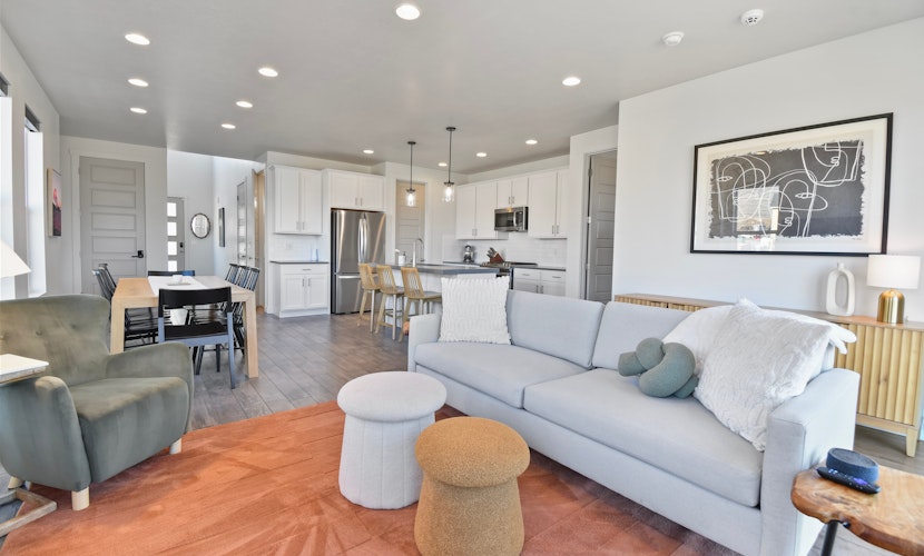 Light-Filled Nordic Retreat w/ Unobstructed Views