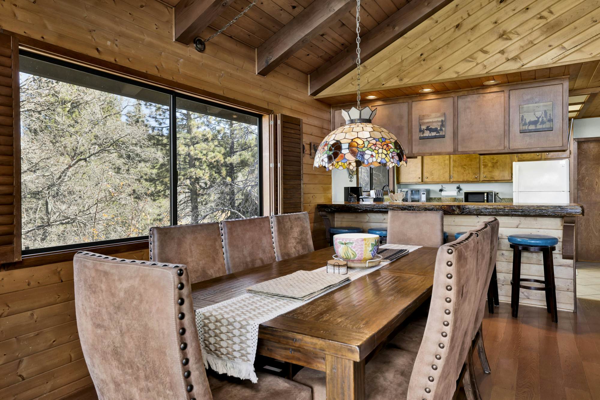 2600-The Tree Top Cabin