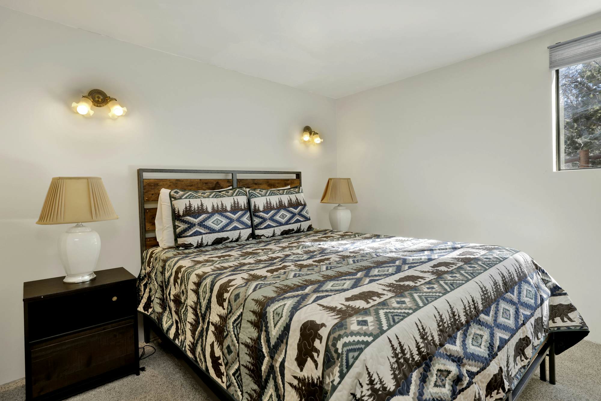 2600-The Tree Top Cabin