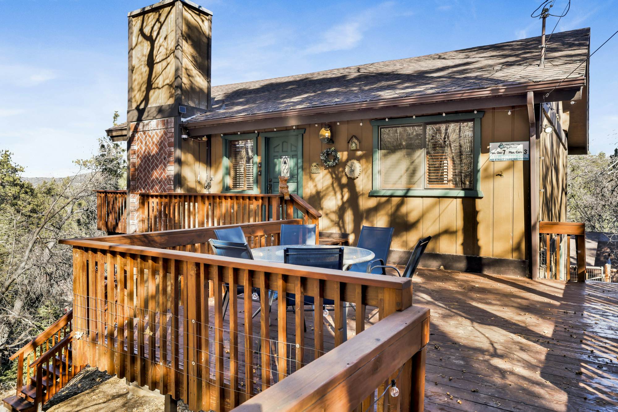 2600-The Tree Top Cabin