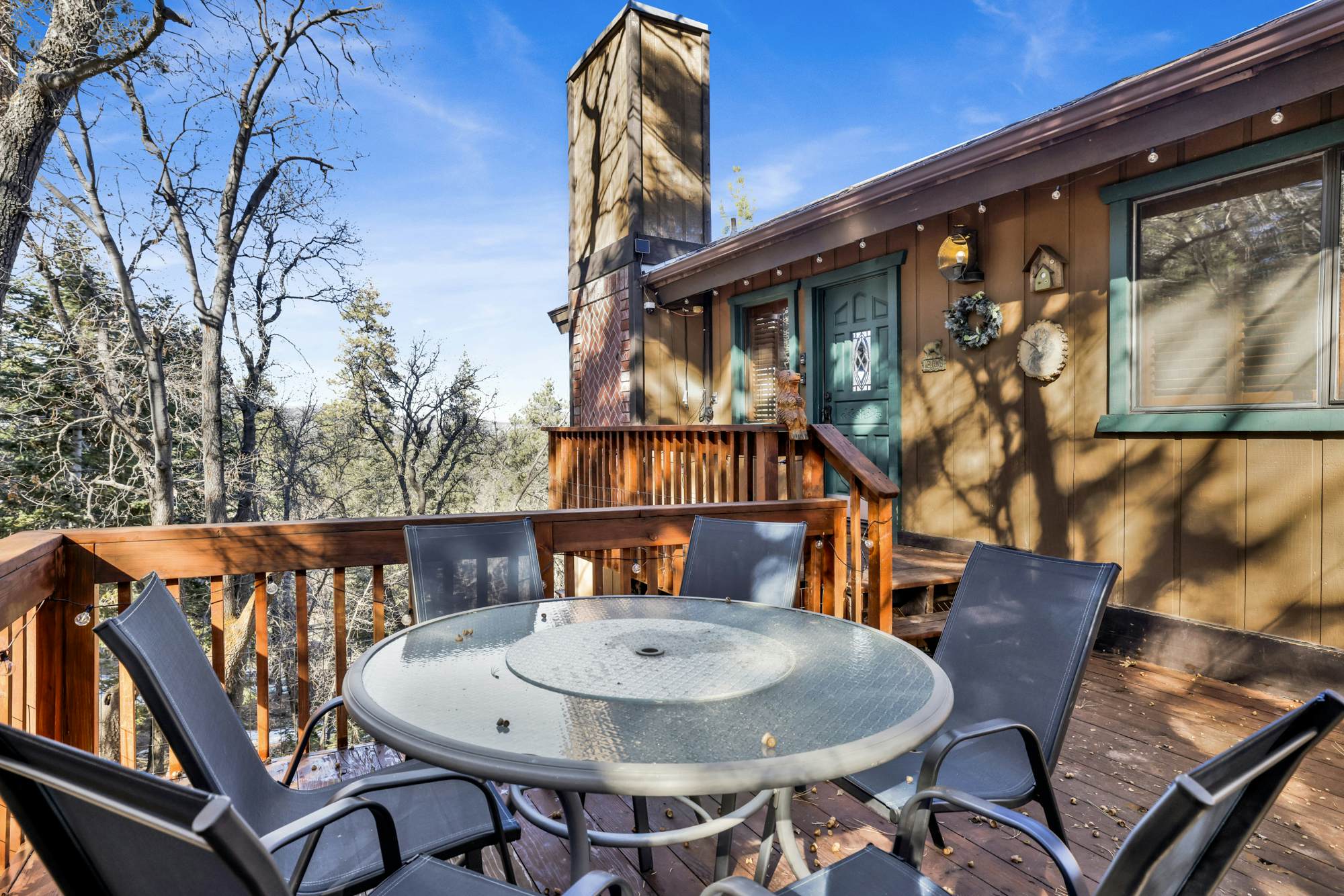 2600-The Tree Top Cabin