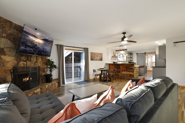 The Highland Getaway at Big Bear Village | Downtown Modern Retreat Cottage