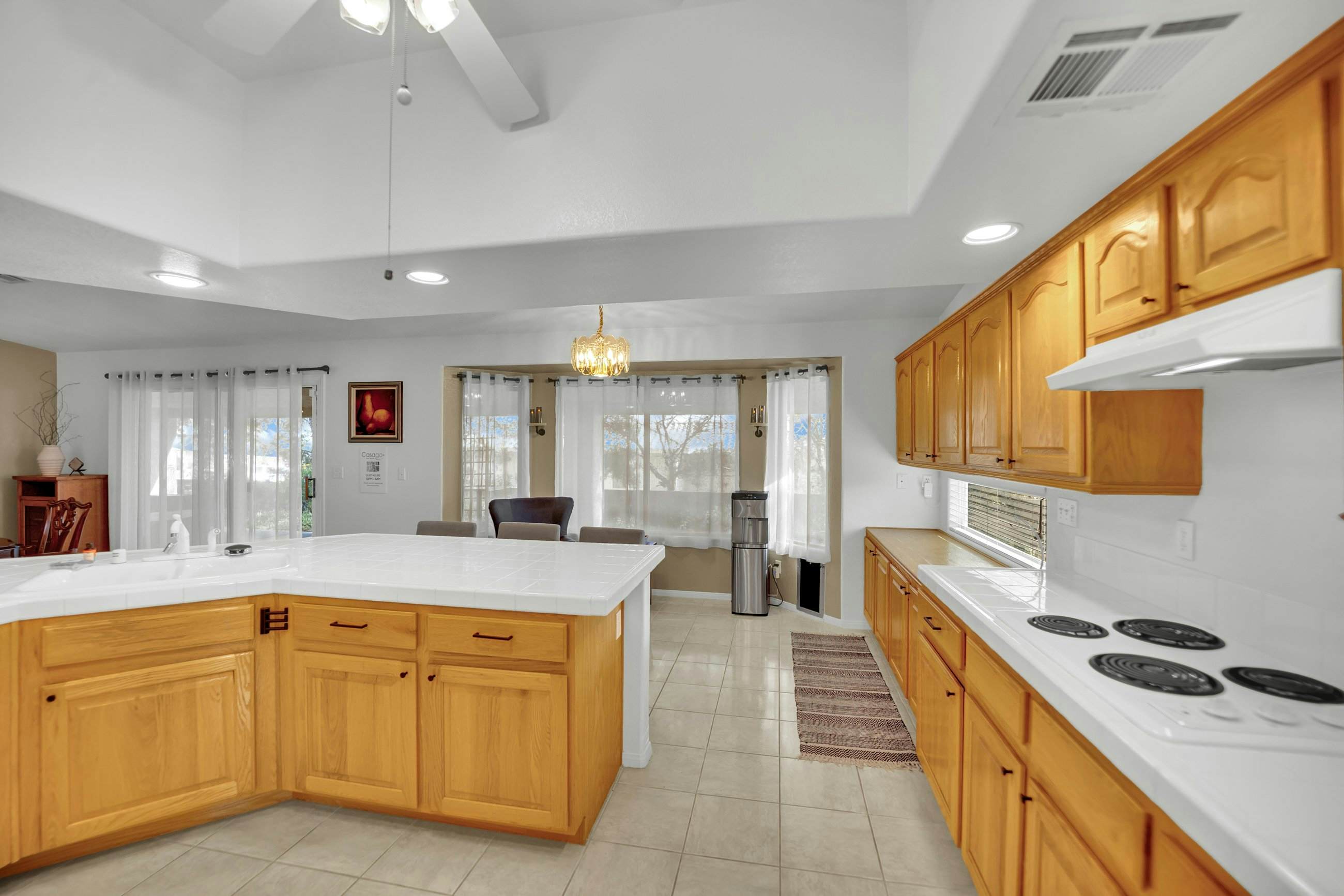 Hana - Your Southwest Las Vegas Retreat