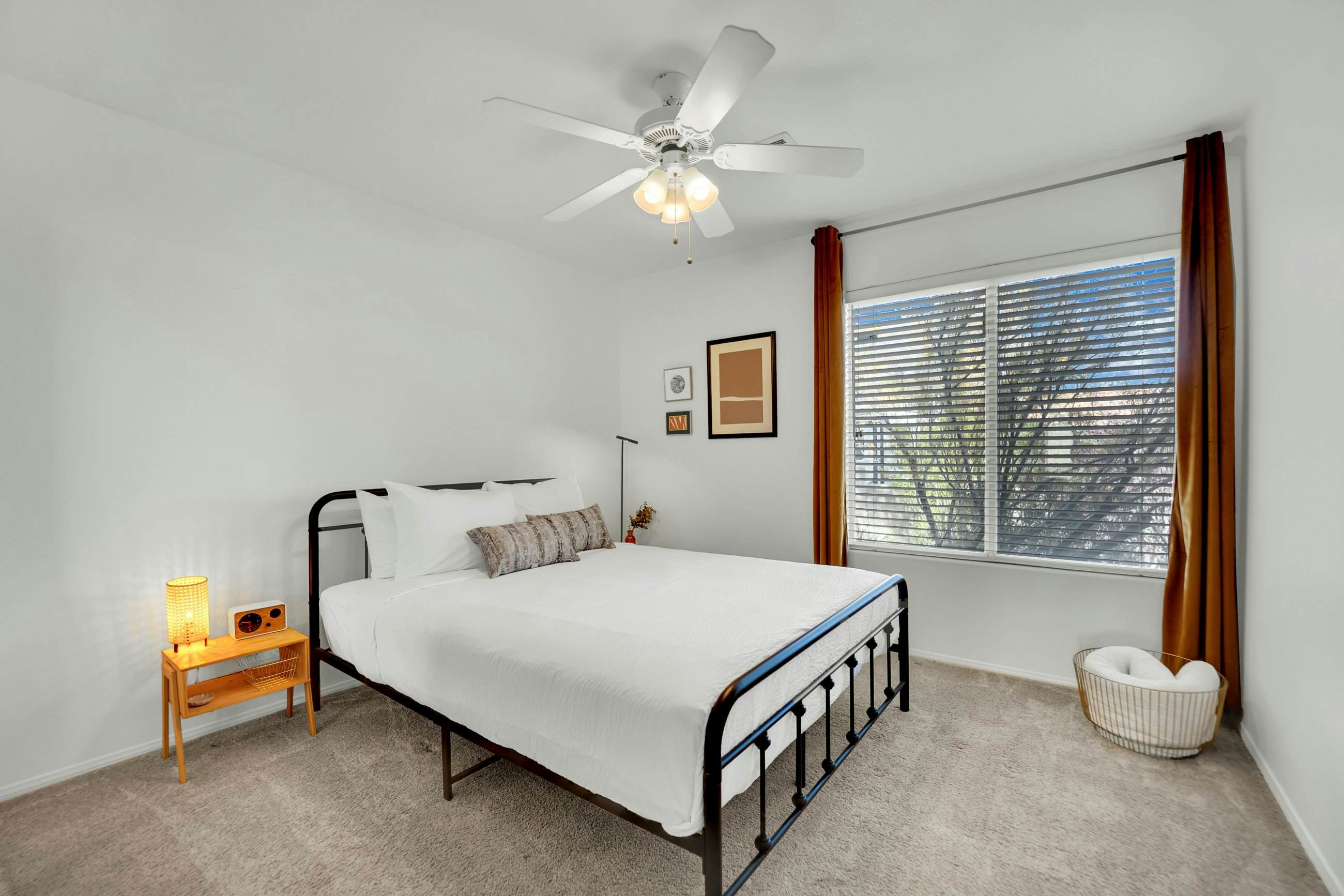 Hana - Your Southwest Las Vegas Retreat