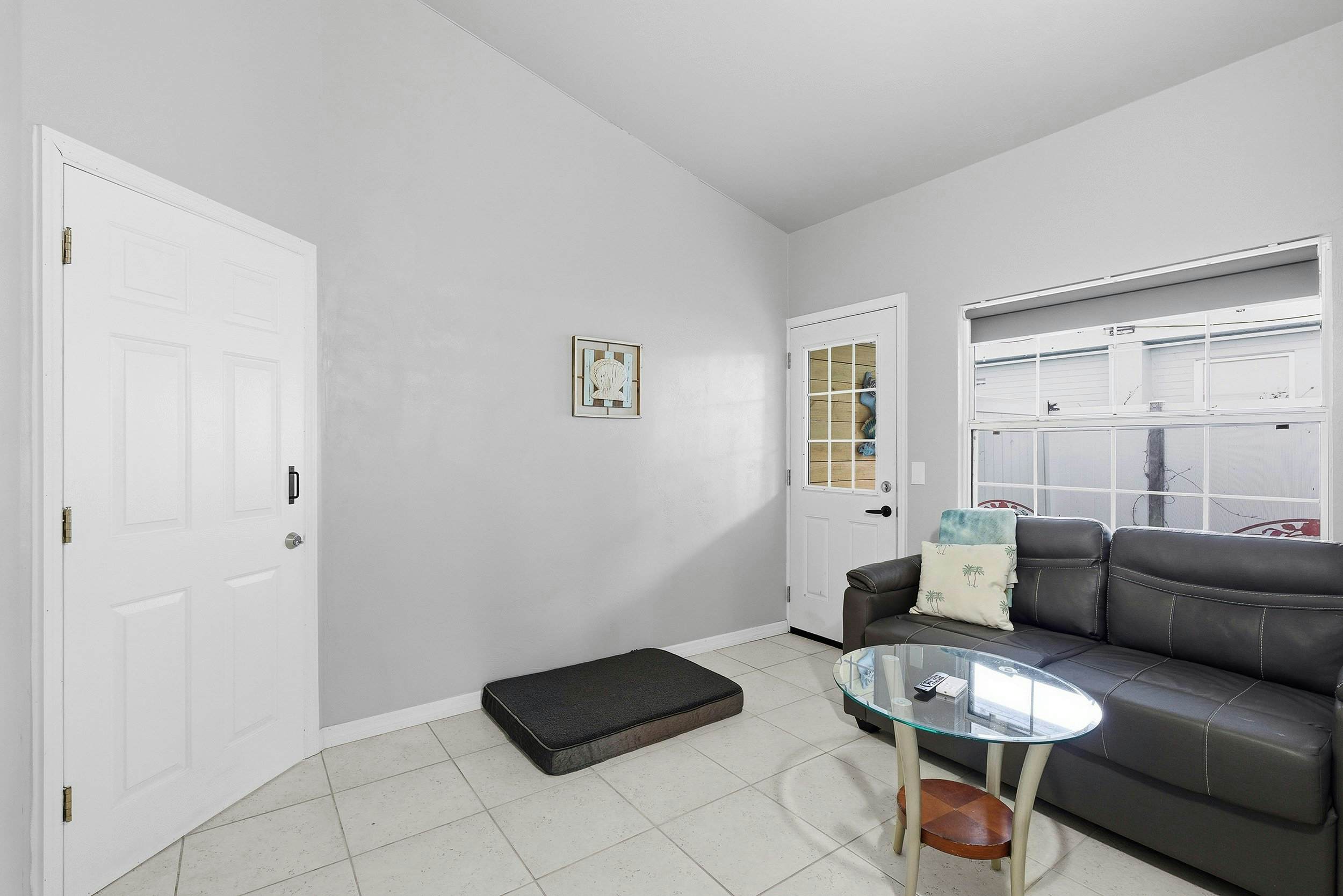 Sun and Fun - The Whole Shell